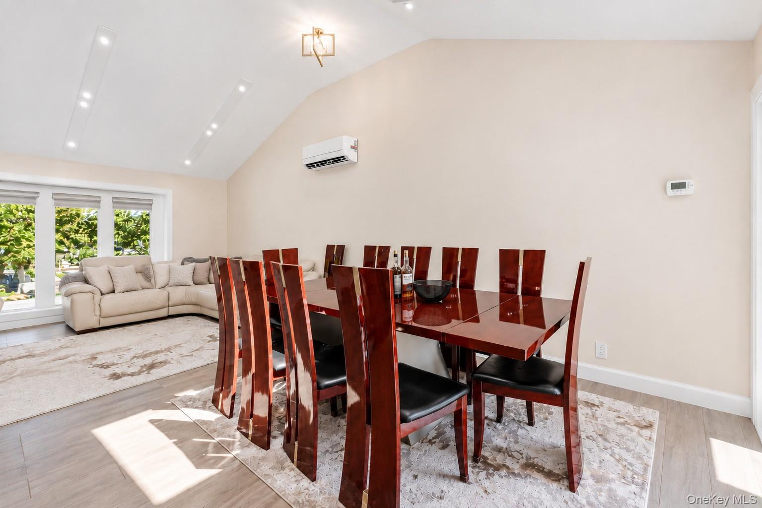 4th image of 871 Kilmer Ln, Hempstead, NY 11581 | MLS# 1040508
