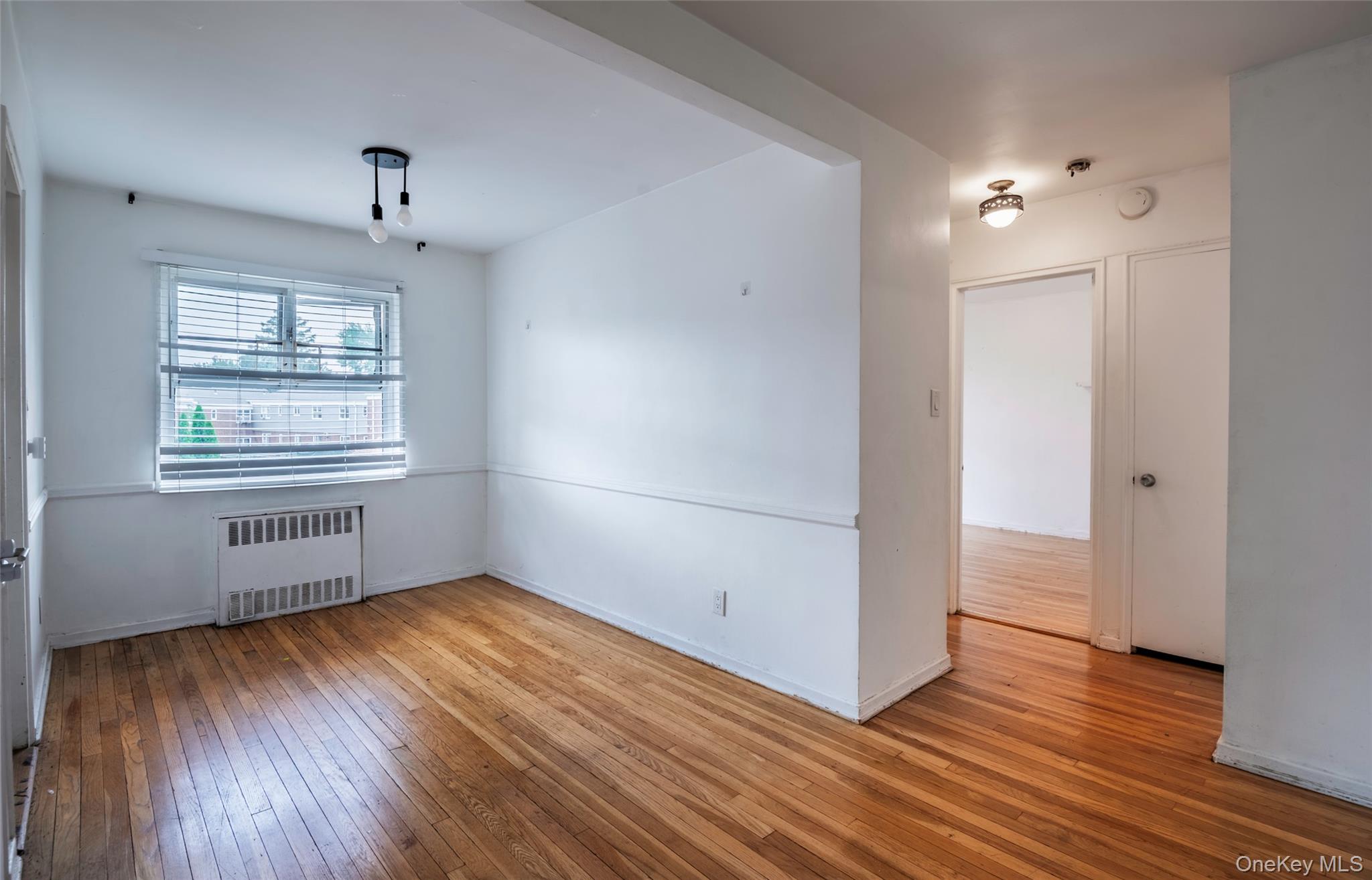 2nd image of 225 24 Manor Rd #814, New York, NY 11427 | MLS# 1040514