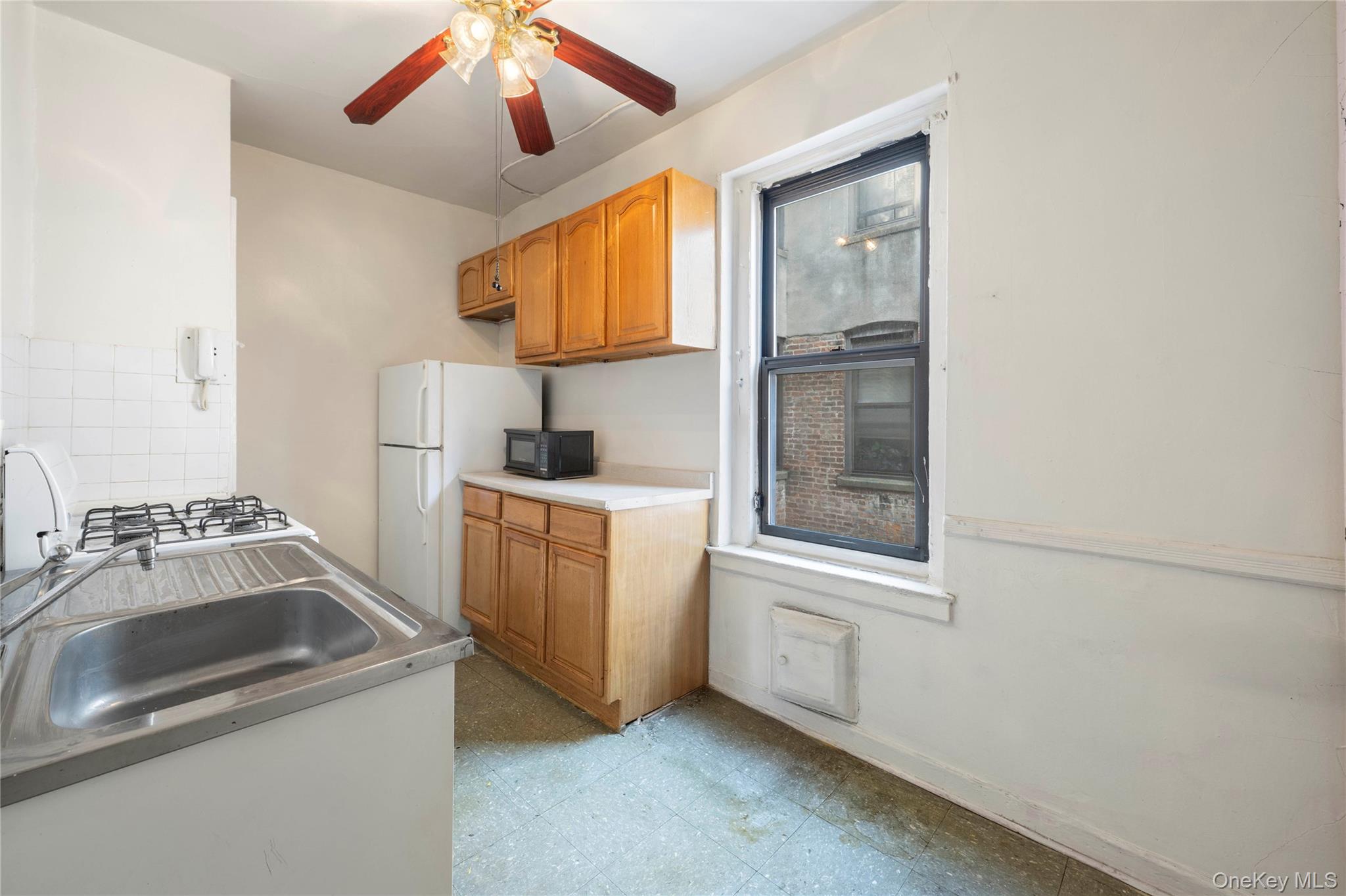 4th image of 163Rd 185 East St #E1, New York, NY 10451 | MLS# 1040517