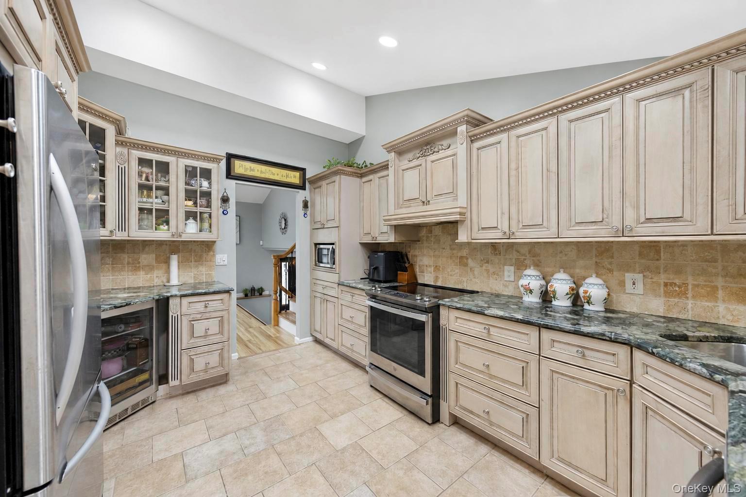 2nd image of 49 Village Dr, Oyster Bay, NY 11753 | MLS# 1040522