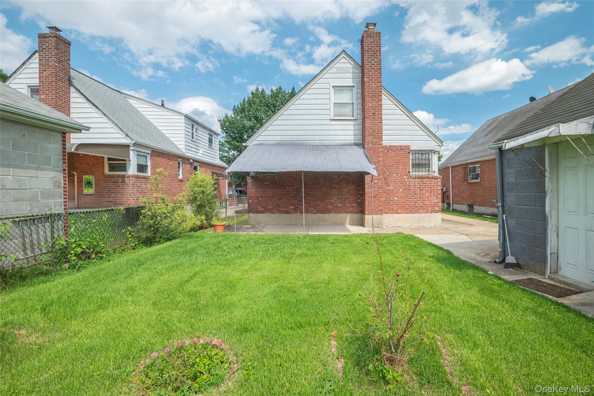 19th image of 82 56 250th St, New York, NY 11426 | MLS# 1040532