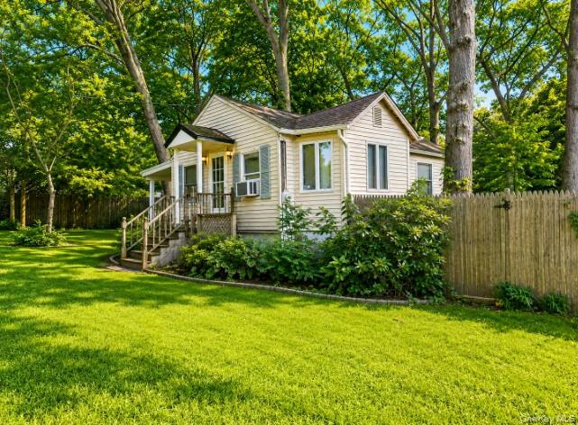 3rd image of 86 N Evergreen Dr, Brookhaven, NY 11784 | MLS# 1040537