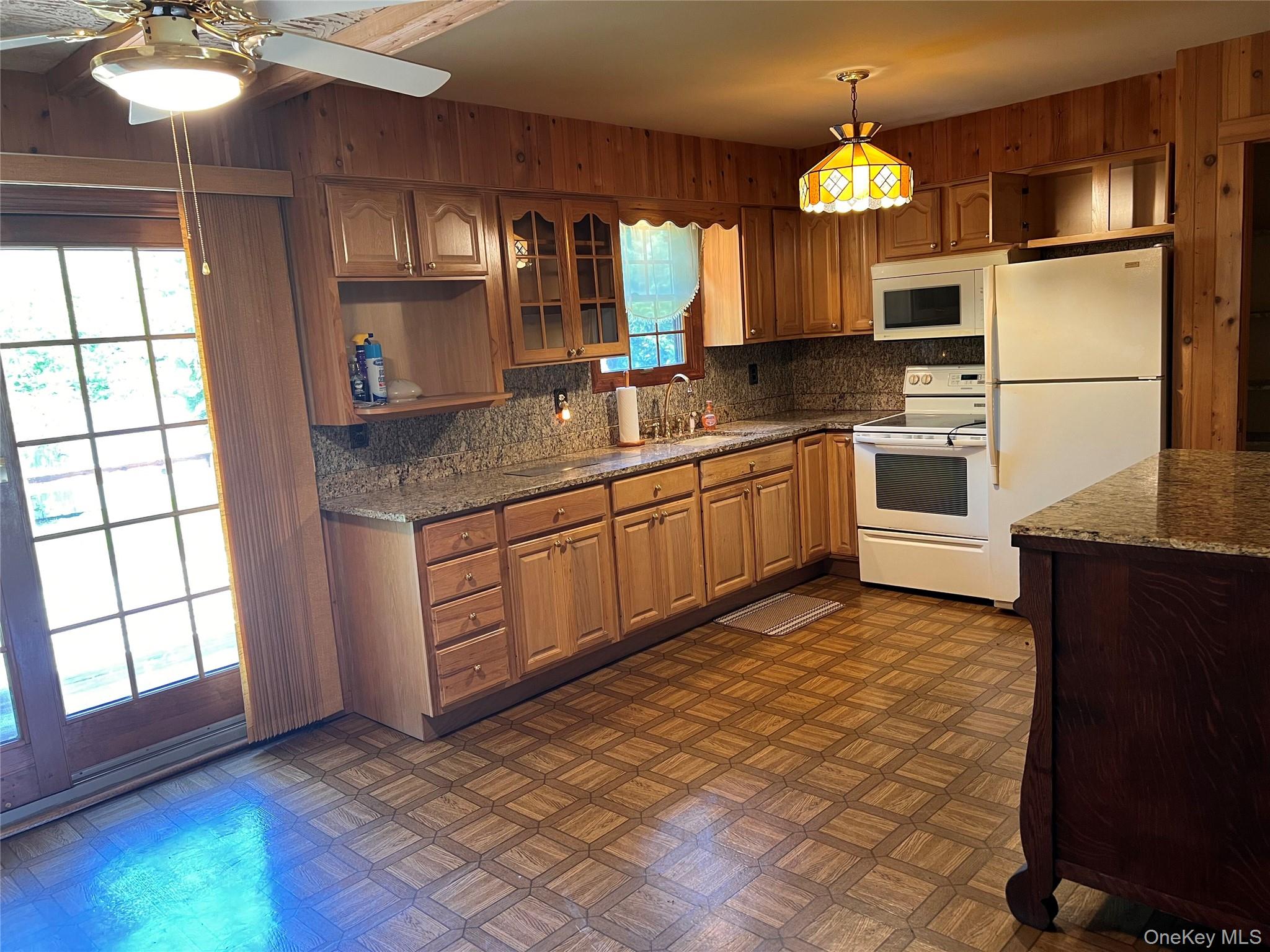 3rd image of 27 W Tiana Rd #A, Southampton, NY 11946 | MLS# 1040542