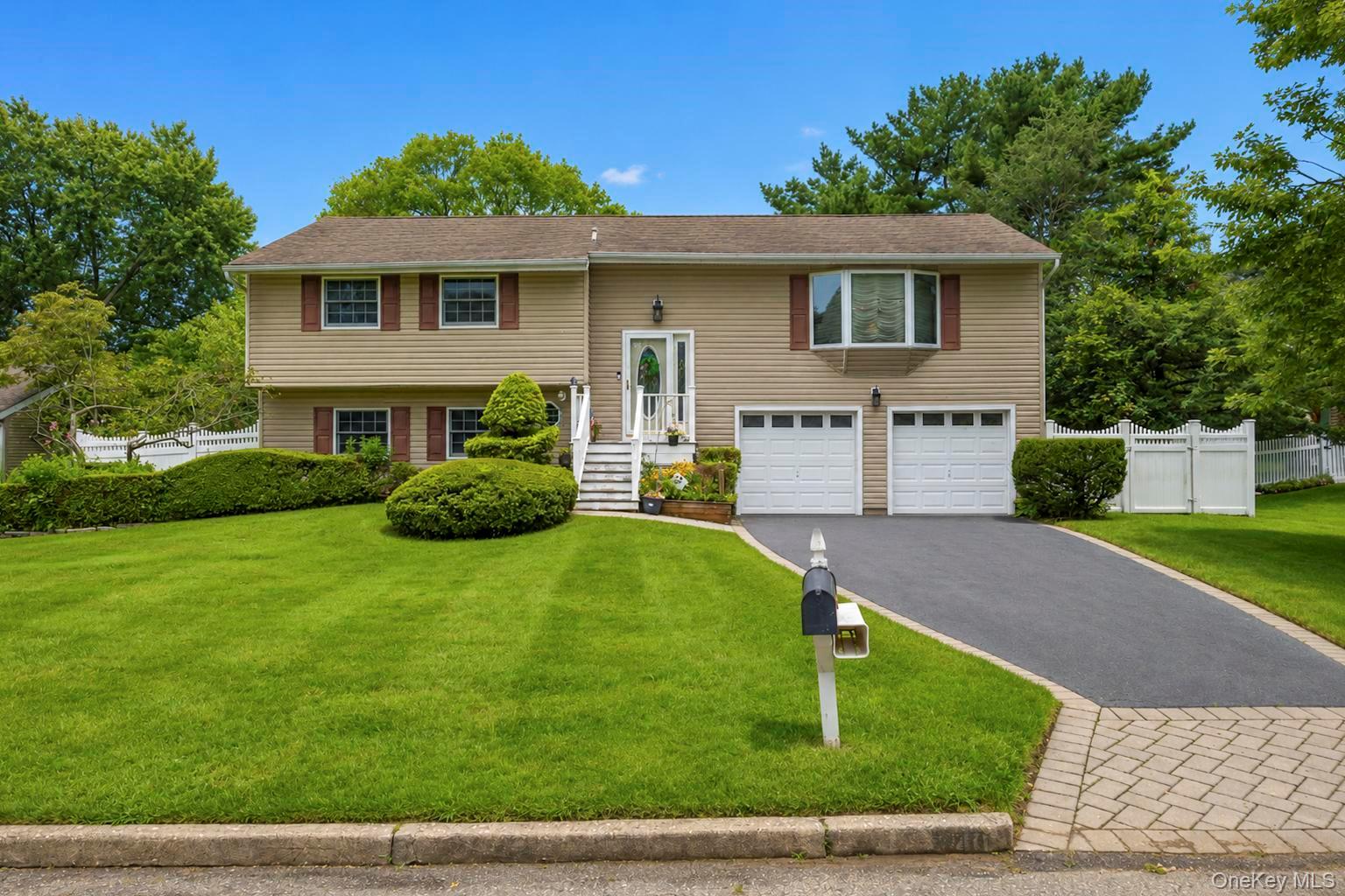 1st image of 40 Nantucket Dr, Brookhaven, NY 11763 | MLS# 1040569