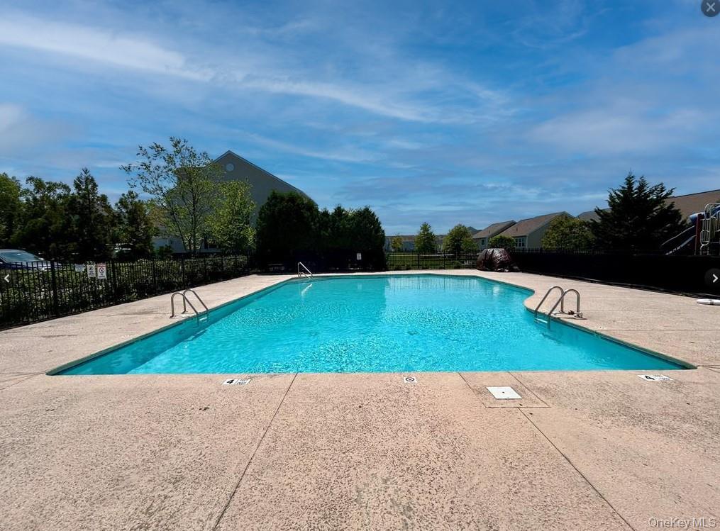 29th image of 10 Bainbridge Pl #704, Newburgh (town), NY 12550 | MLS# 1040570