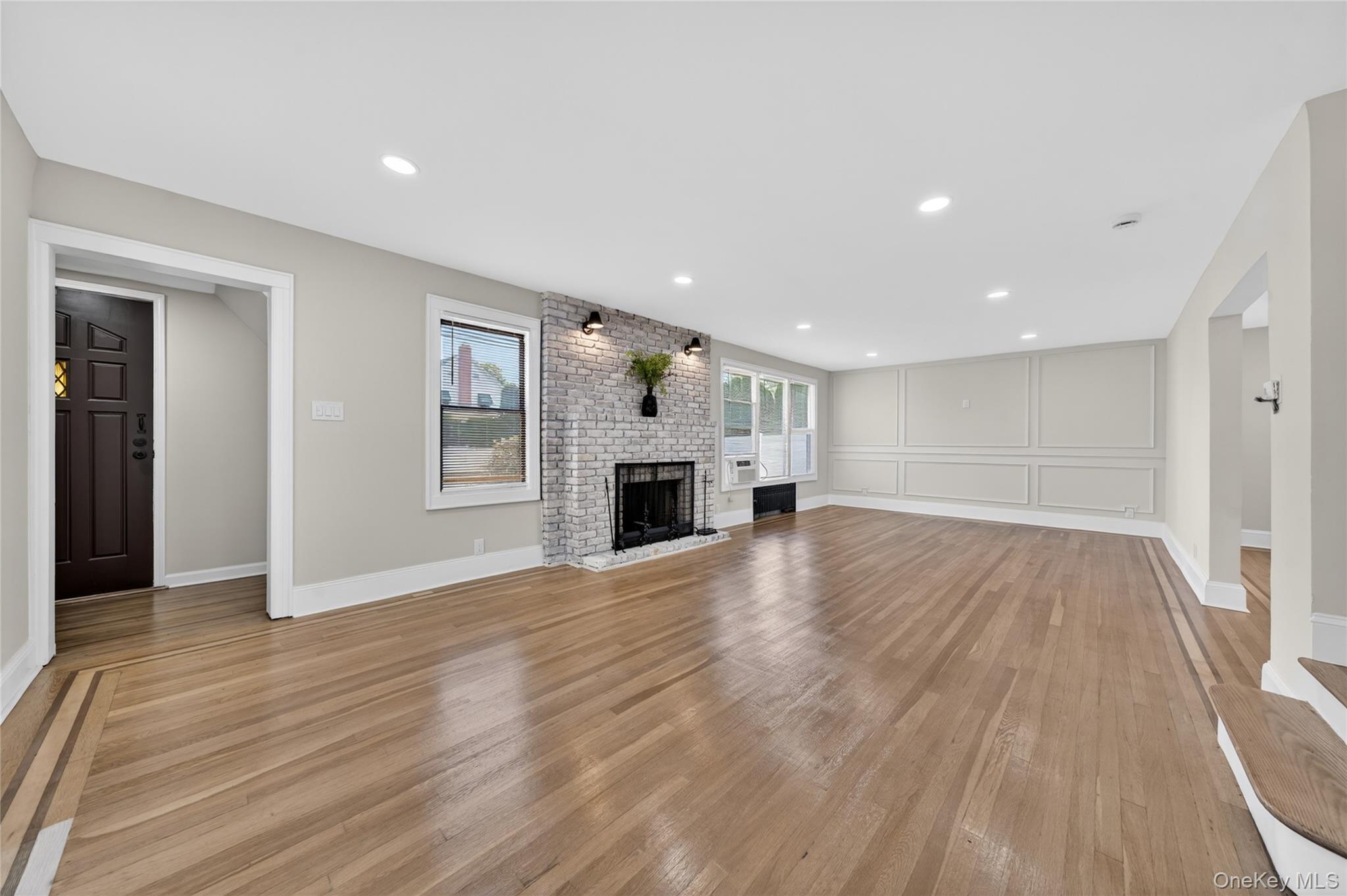 3rd image of 101 Argyle Rd, Hempstead, NY 11552 | MLS# 1040581