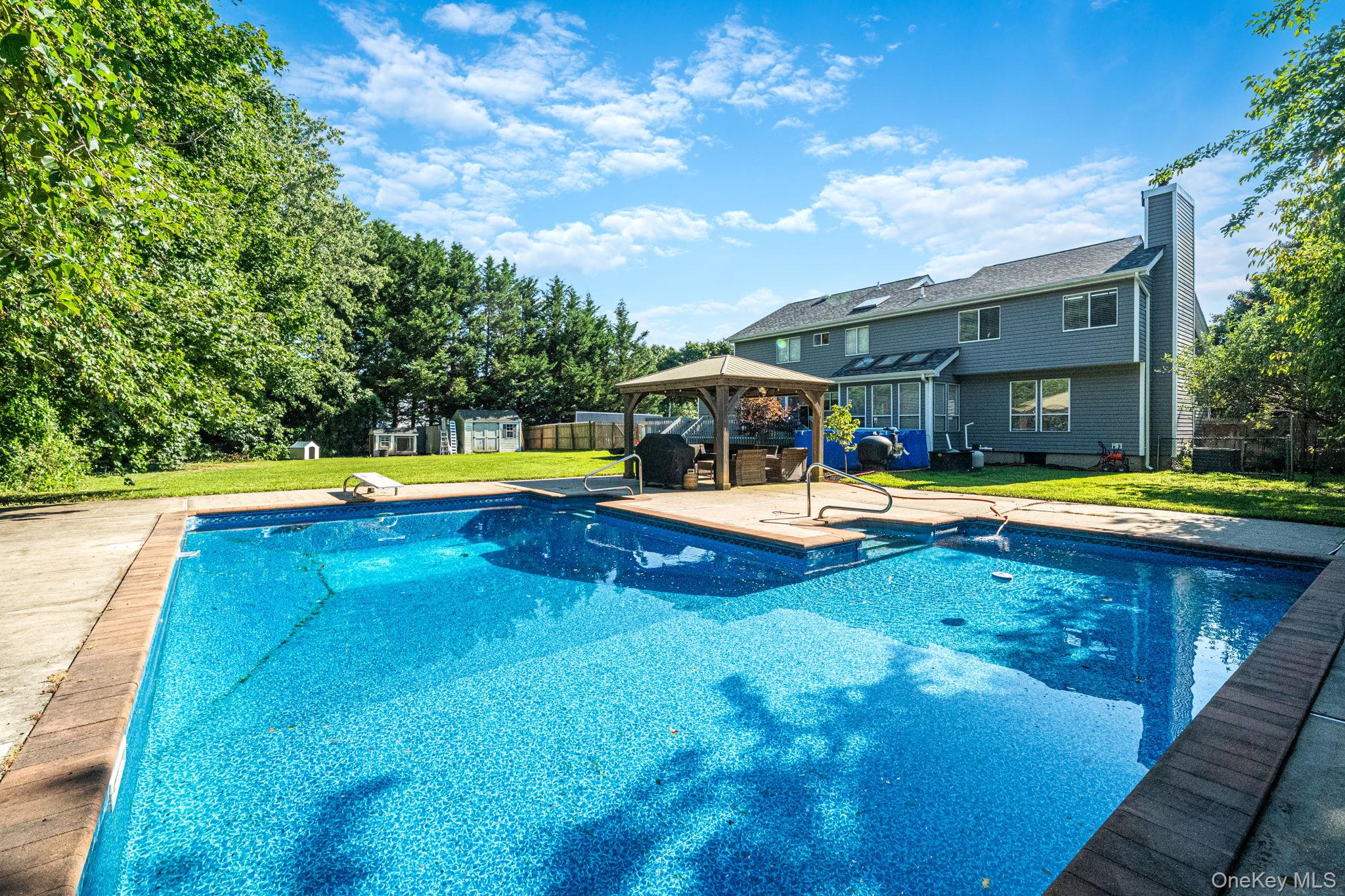 4th image of 53 Miller Pl Rd, Brookhaven, NY 11764 | MLS# 1040586