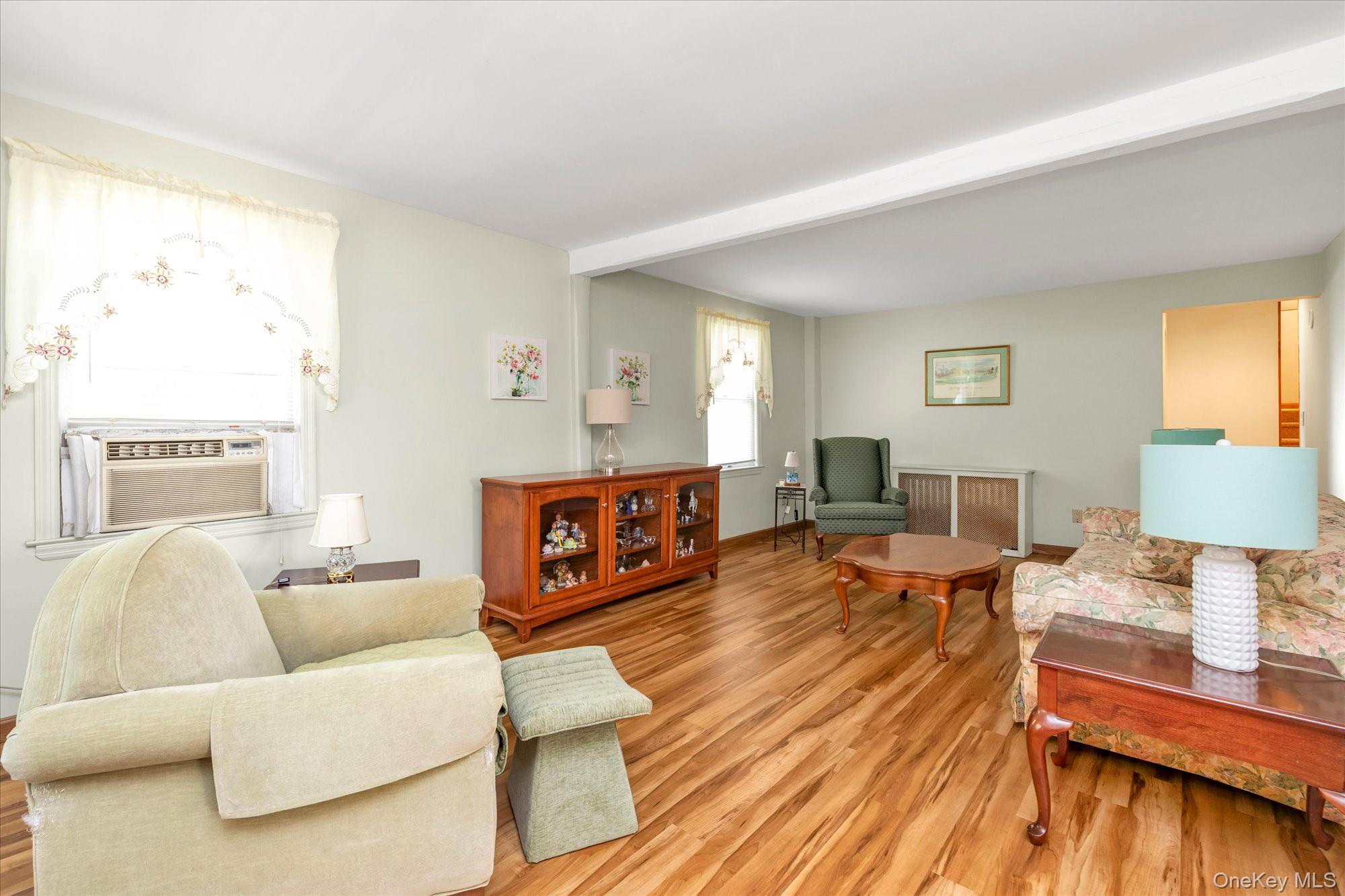 4th image of 265 Schenck Ave, North Hempstead, NY 11021 | MLS# 1040588