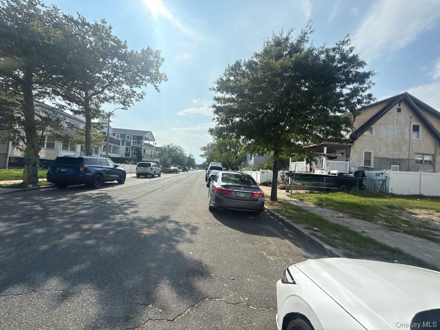 4th image of 61 E Fulton St, Long Beach, NY 11561 | MLS# 1040611