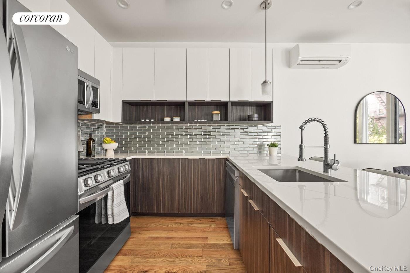 2nd image of 247 Mount Hope Pl #3, New York, NY 10457 | MLS# 1040646