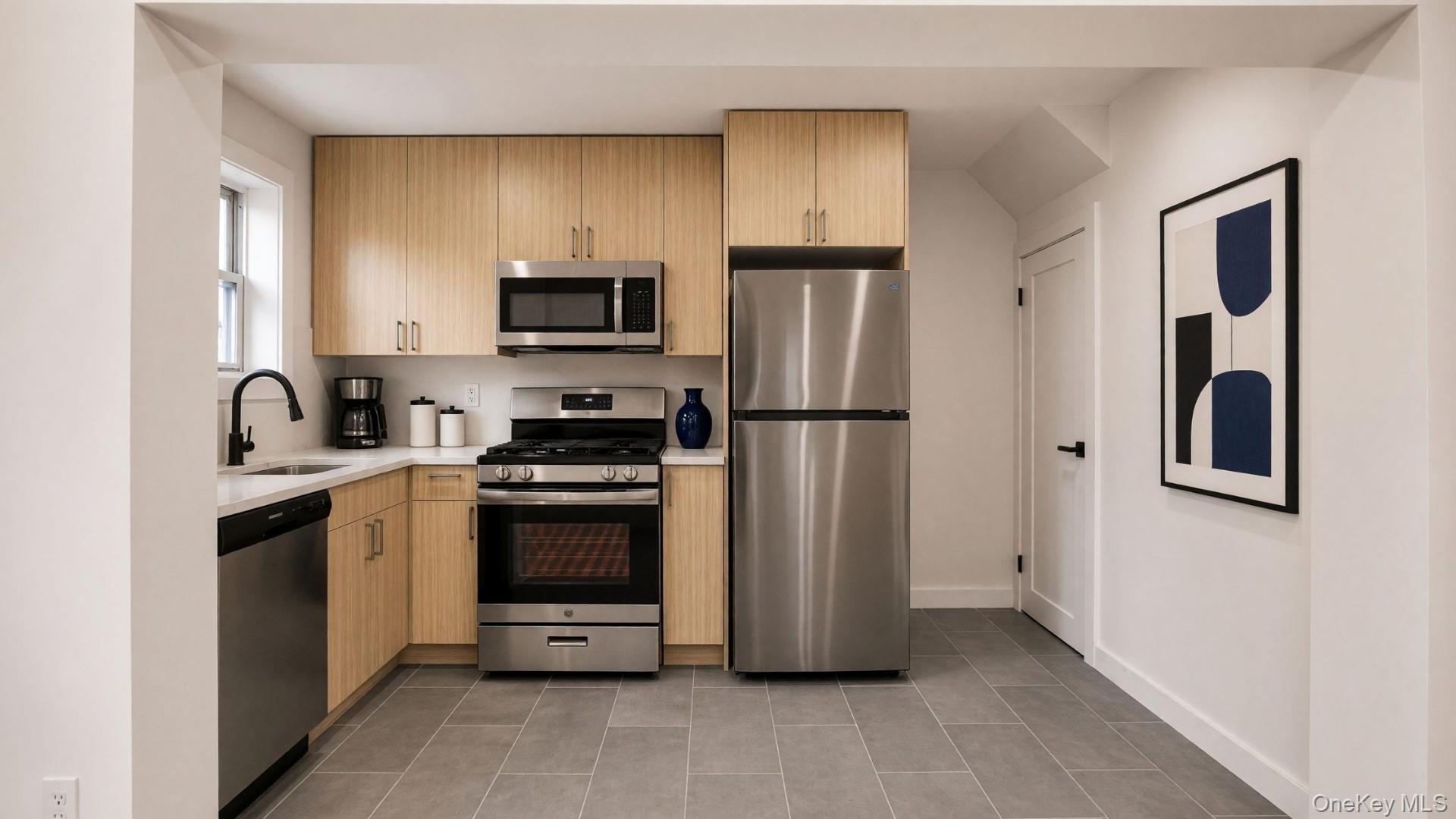 4th image of 4135 Murdock Ave, New York, NY 10466 | MLS# 1040745