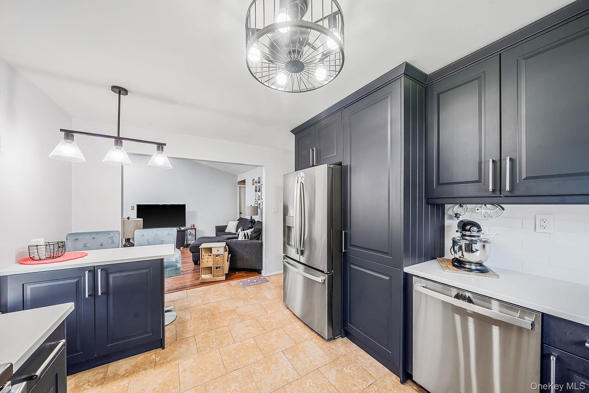 5th image of 4 Balmoral Ct, Brookhaven, NY 11953 | MLS# 1040762
