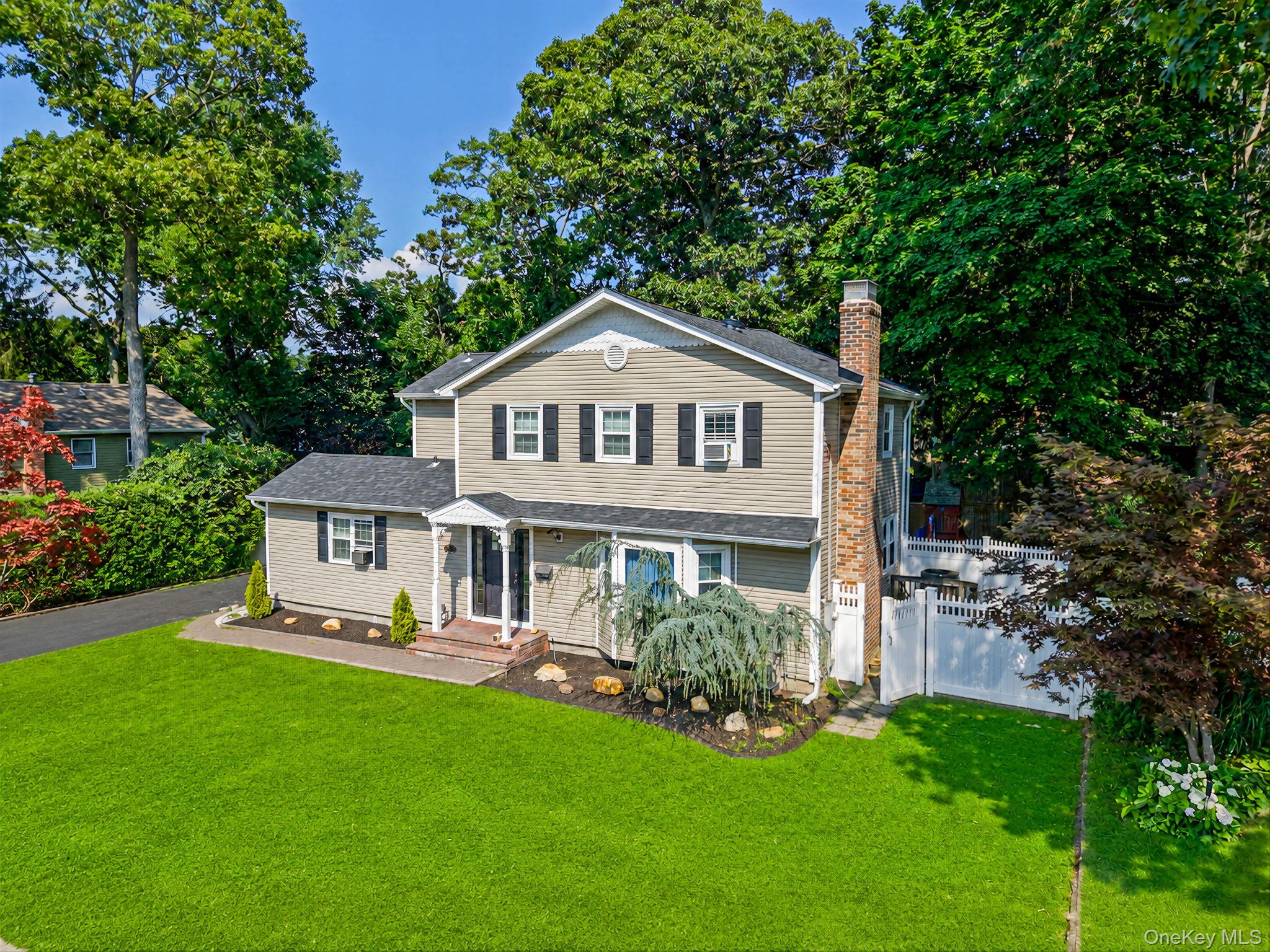 1st image of 15 Jamar Ln, Brookhaven, NY 11779 | MLS# 1040799