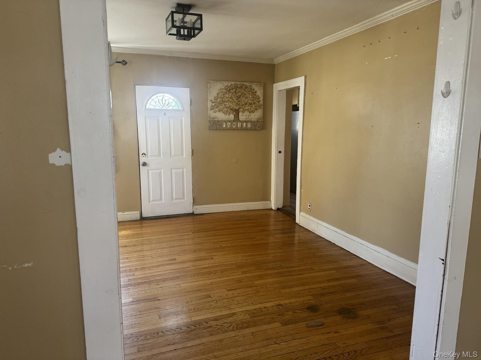 4th image of 114 Leonard Ave, Hempstead, NY 11520 | MLS# 1040888