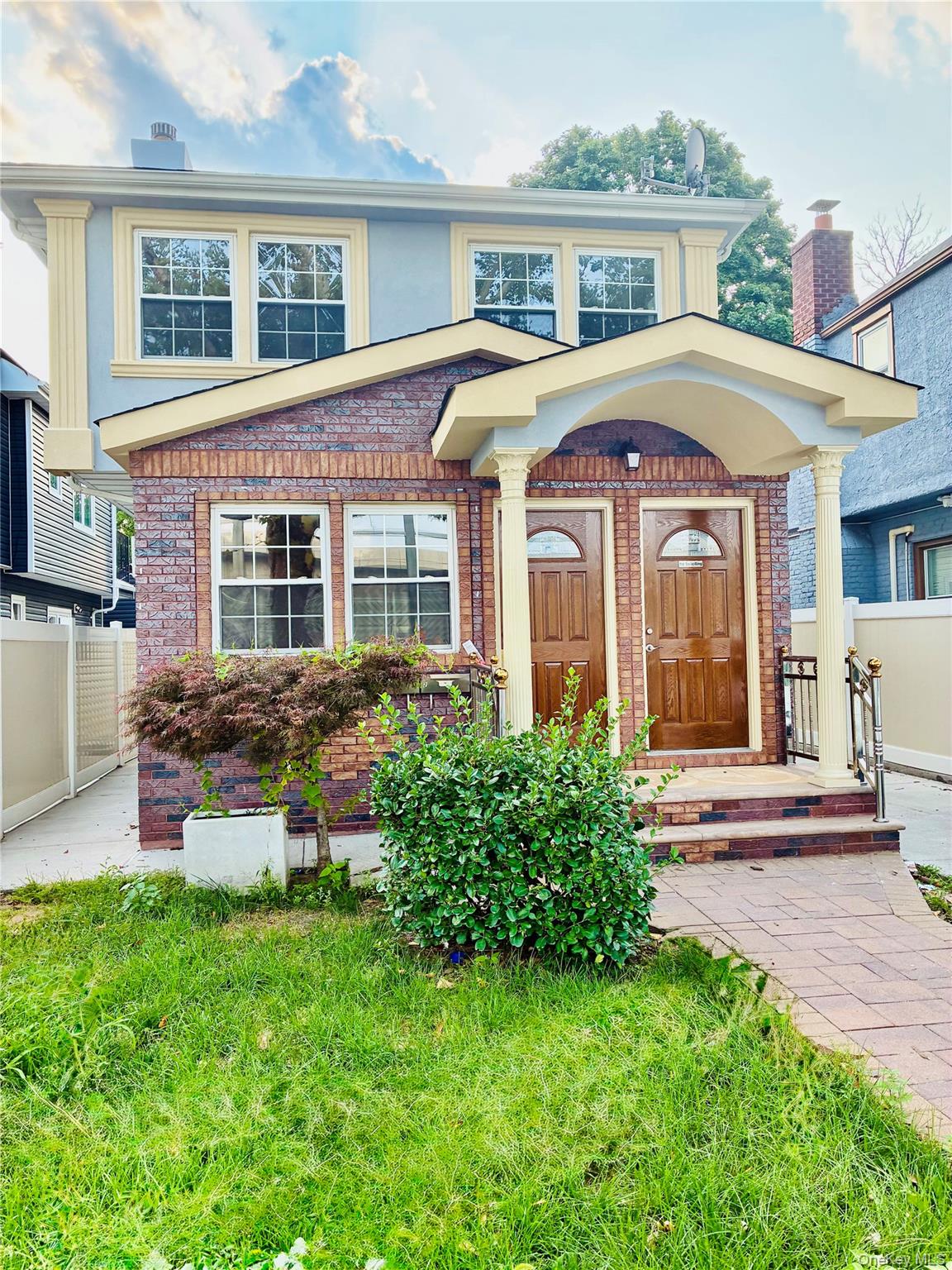 2nd image of 130 42 Vanwyck Exp, New York, NY 11420 | MLS# 1040907