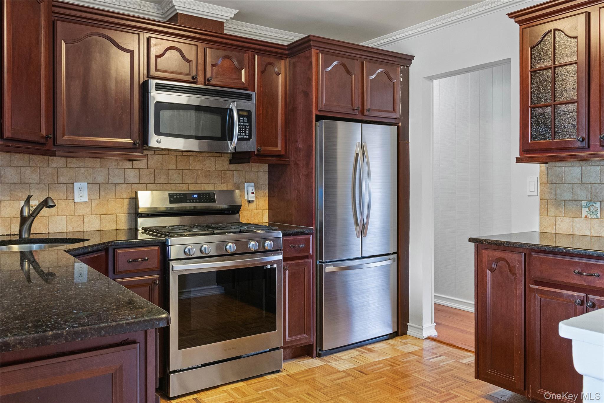 2nd image of 75 Linden Blvd, Oyster Bay, NY 11801 | MLS# 1040933