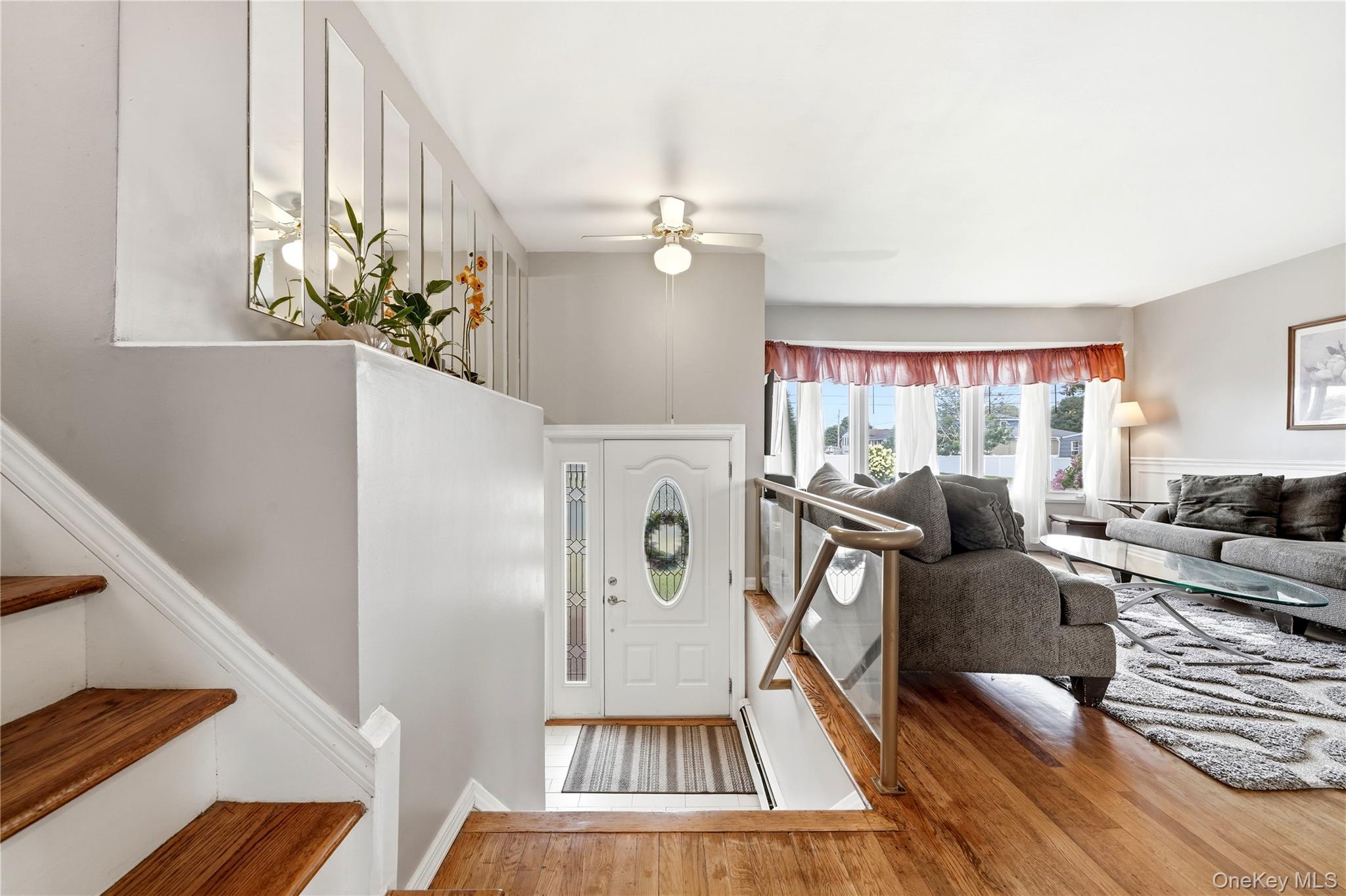 4th image of 245 Seaford Ave, Oyster Bay, NY 11758 | MLS# 1040960