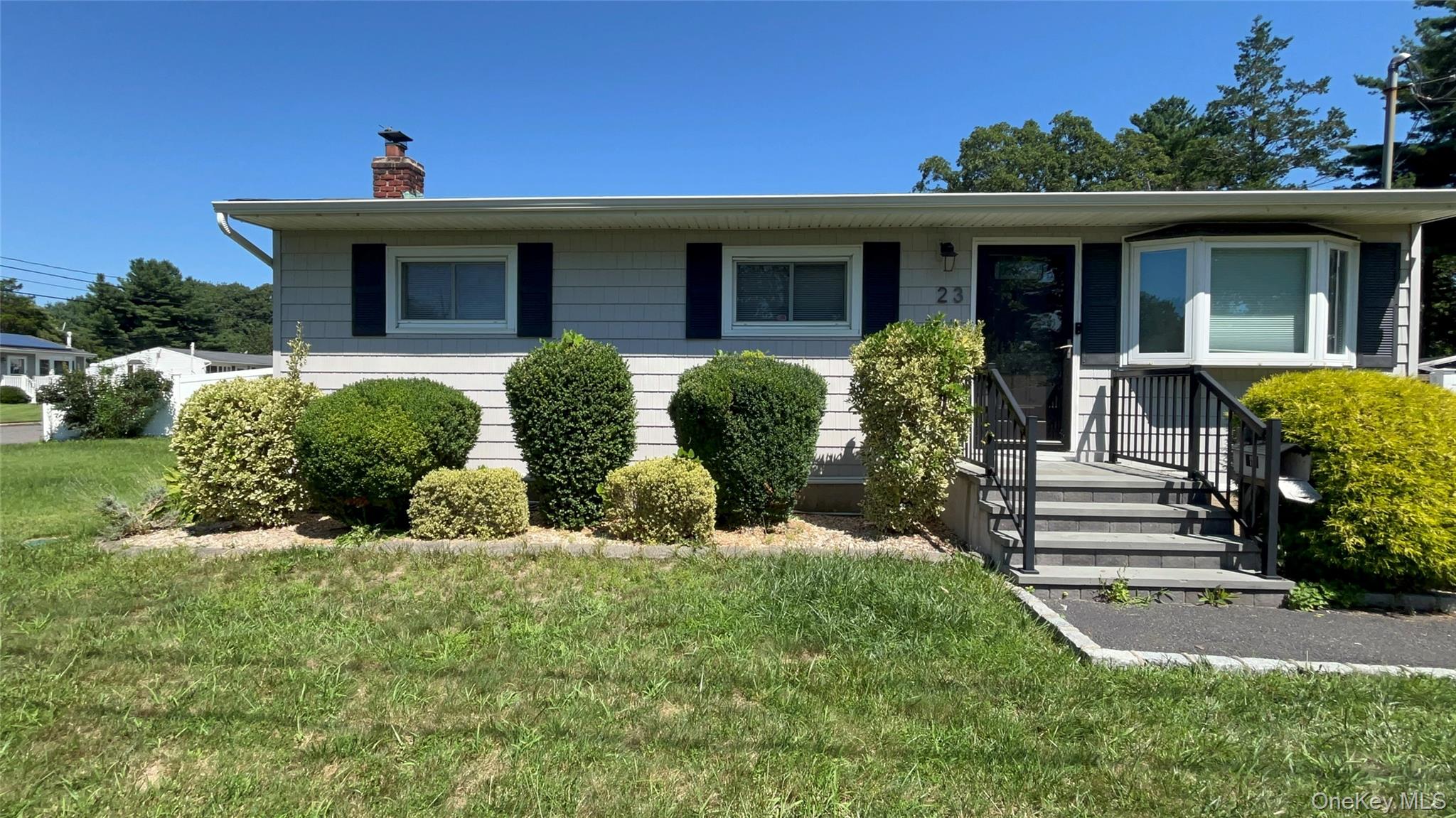 2nd image of 23 Pine St, Islip, NY 11717 | MLS# 1040975