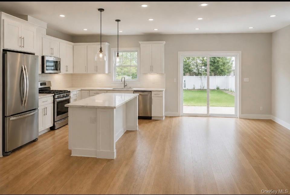 3rd image of 35 Bedford St, Babylon, NY 11798 | MLS# 1040989