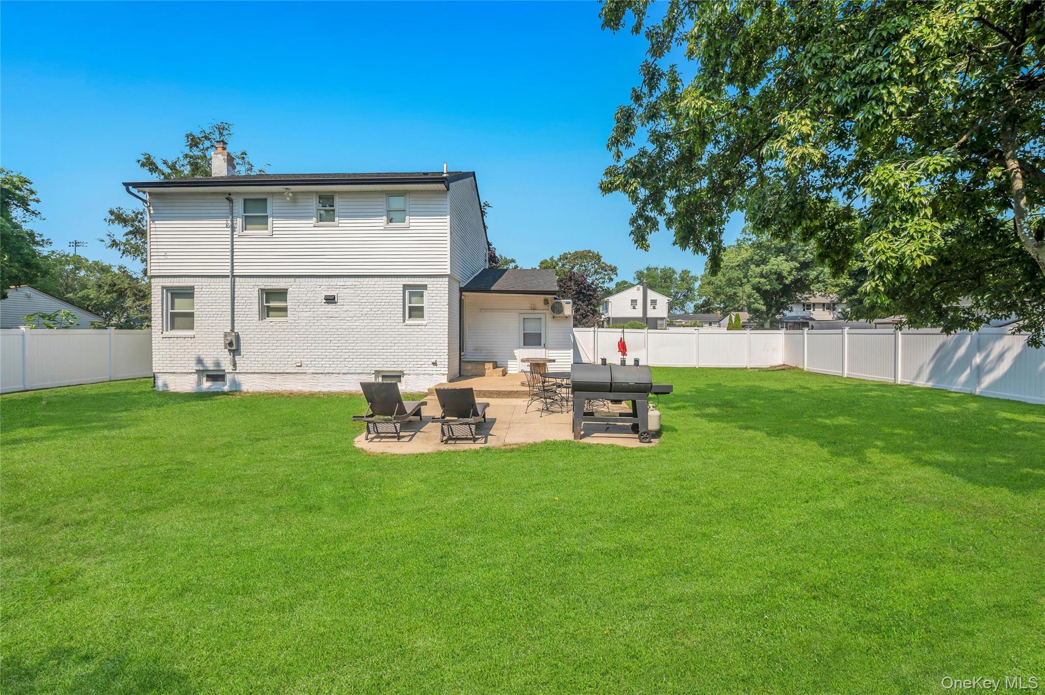 5th image of 241 Tree Rd, Brookhaven, NY 11720 | MLS# 1041011