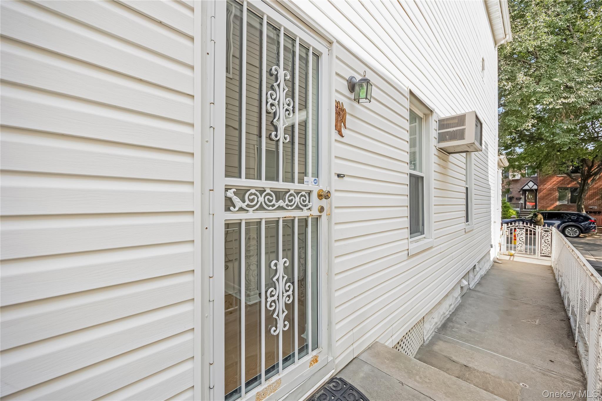 31st image of 88 35 75th Ave, New York, NY 11385 | MLS# 1041064