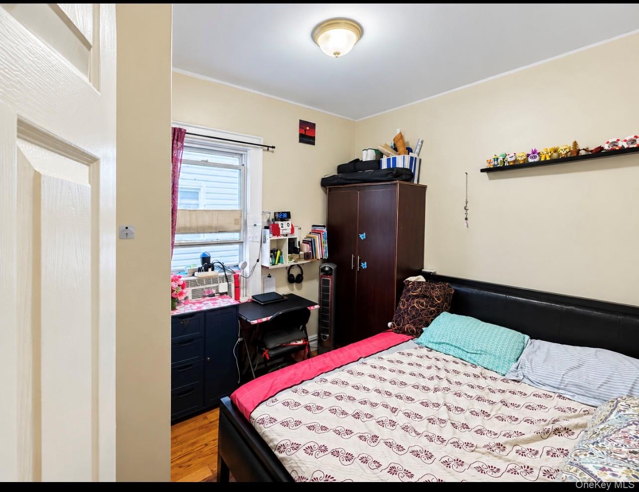 3rd image of 188-42 Woodhull Ave, New York, NY 11423 | MLS# 1041157