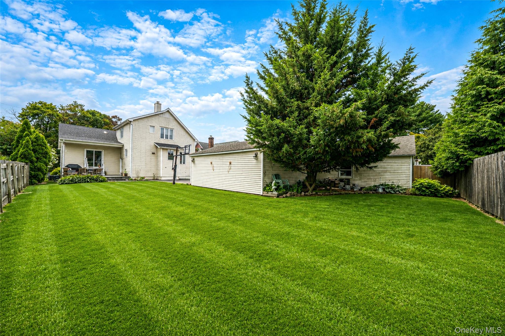 5th image of 67 Boulevard Ave, Huntington, NY 11740 | MLS# 1041158