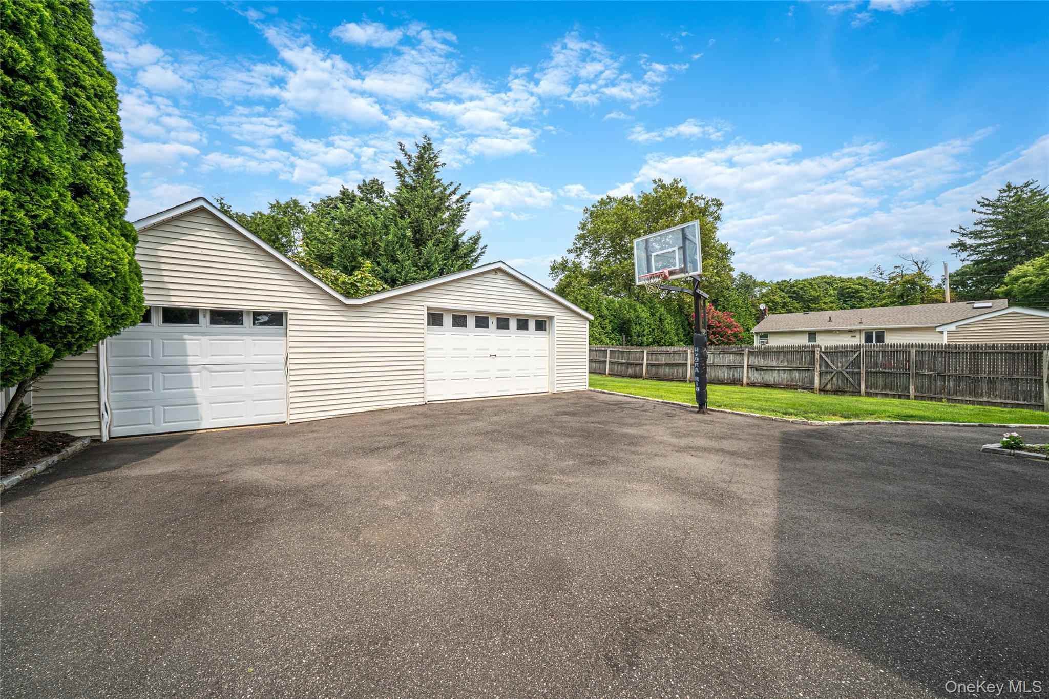 4th image of 67 Boulevard Ave, Huntington, NY 11740 | MLS# 1041158