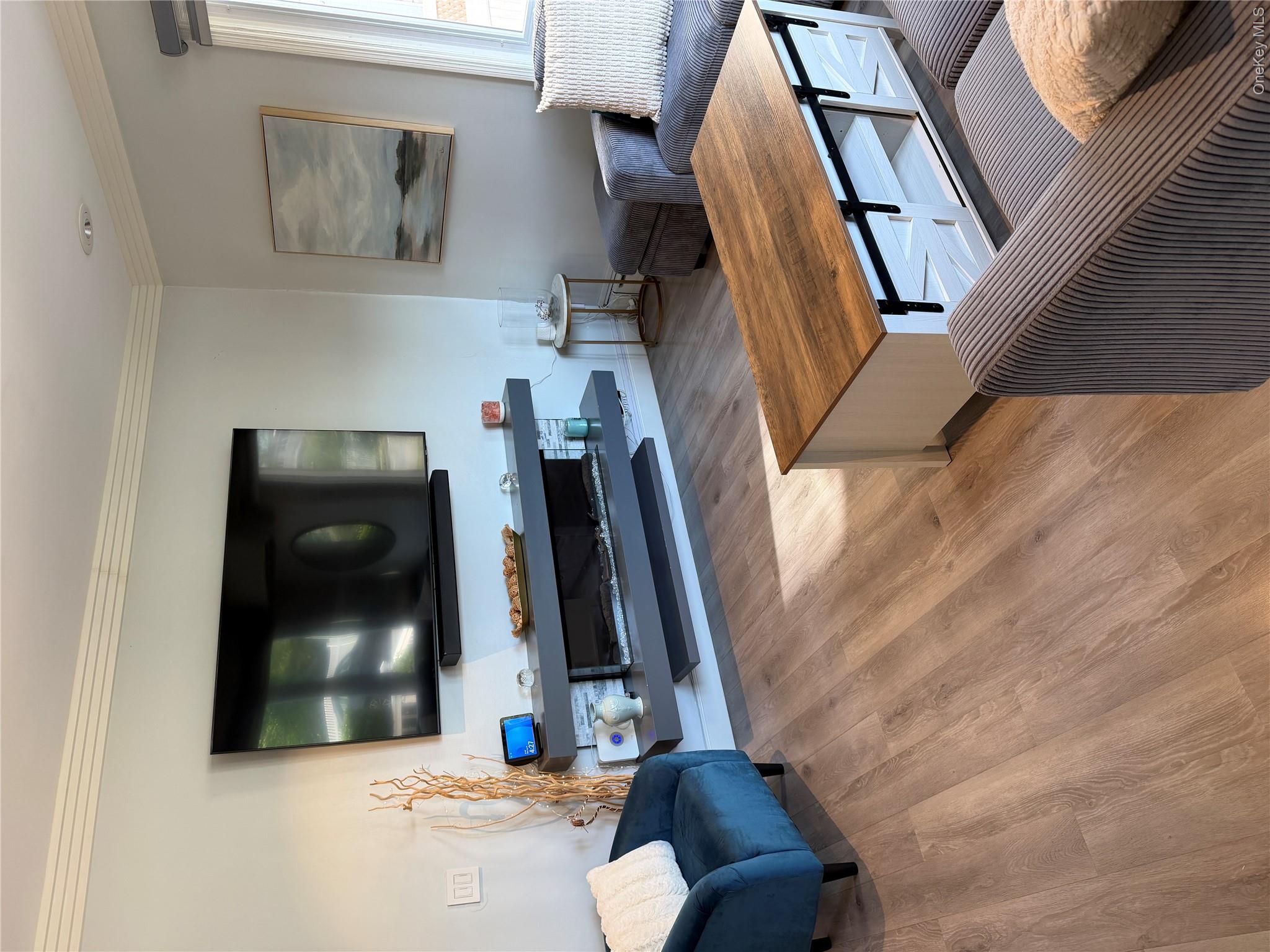 2nd image of 1016 Theodora St, Hempstead, NY 11010 | MLS# 1041172