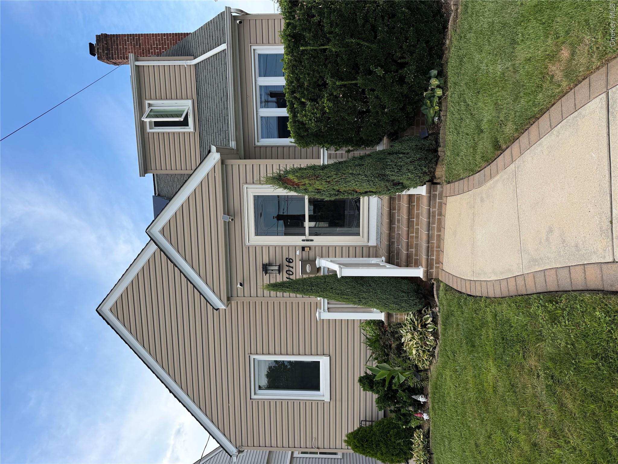 1st image of 1016 Theodora St, Hempstead, NY 11010 | MLS# 1041172