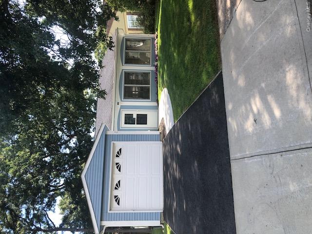2nd image of 185 Kingston Dr, Brookhaven, NY 11961 | MLS# 1041185