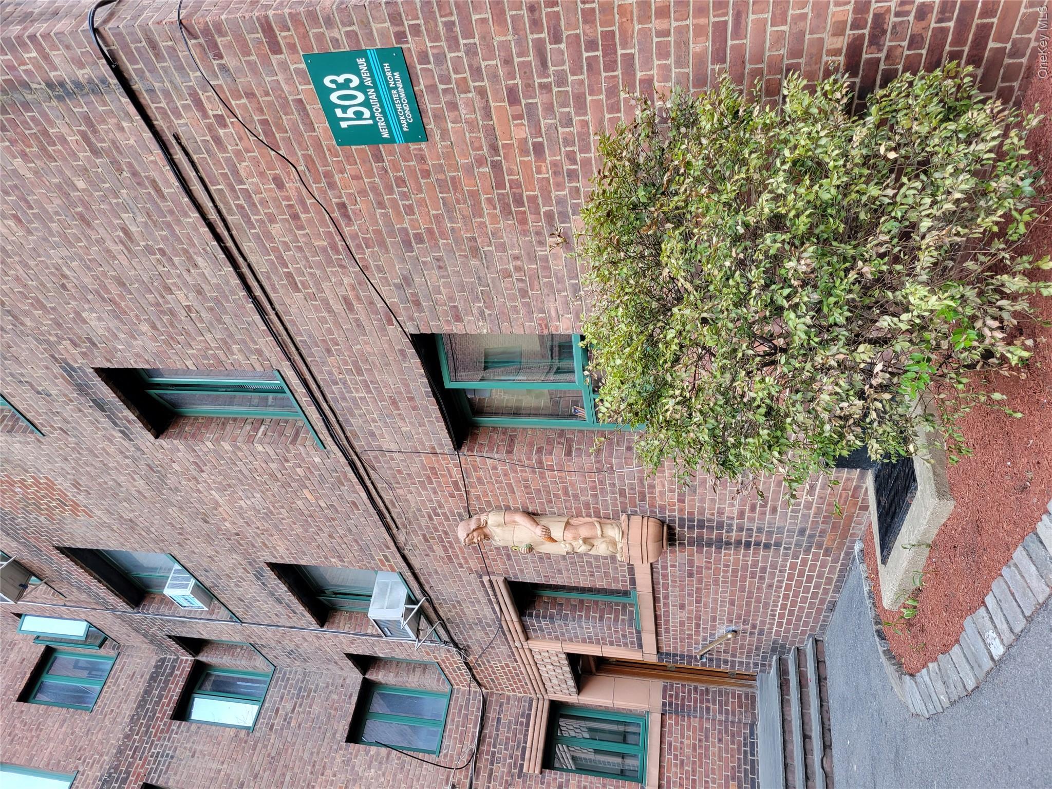2nd image of 1503 Metropolitan Ave #2F, New York, NY 10462 | MLS# 1041191