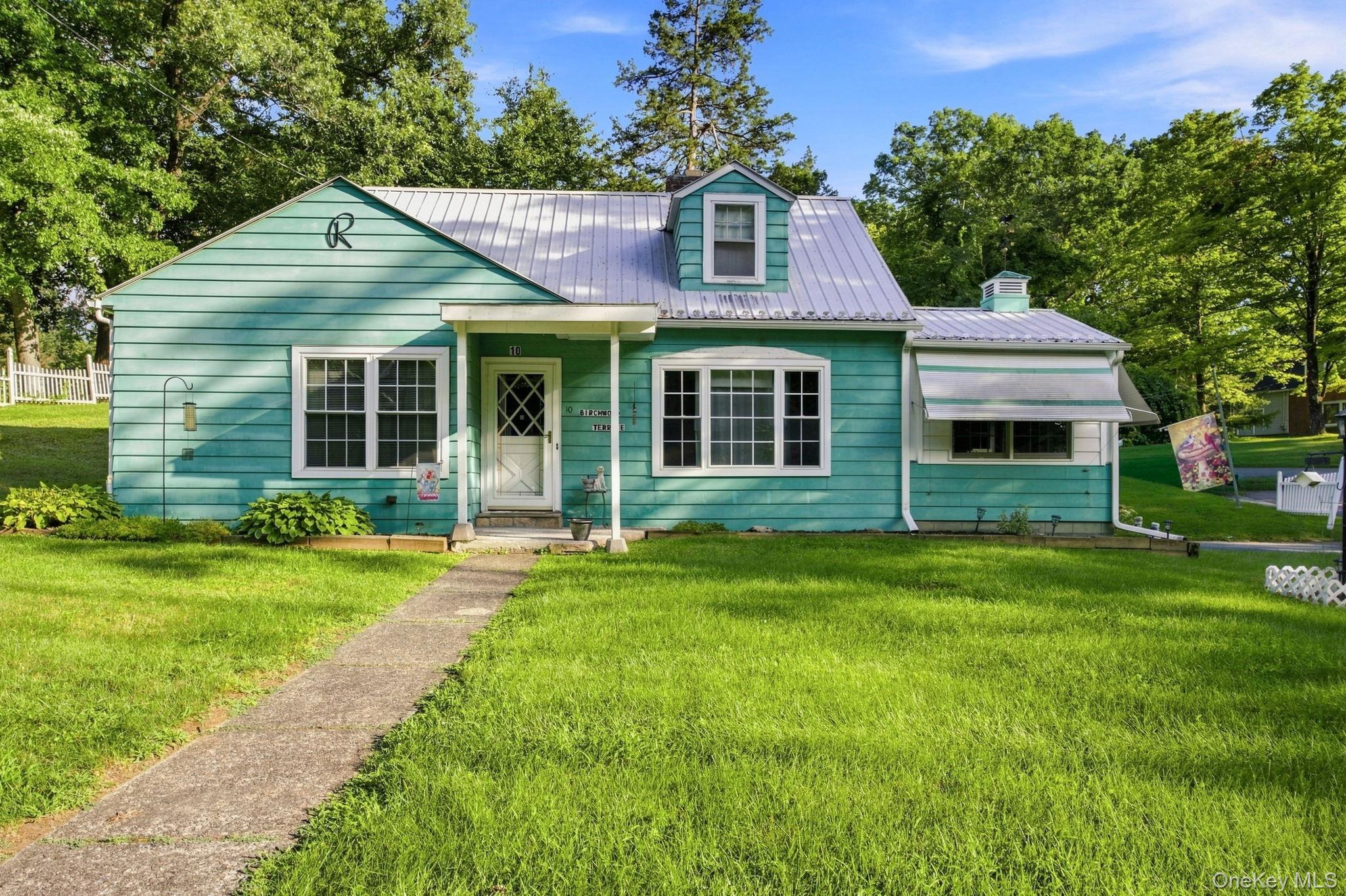 2nd image of 10 Birchwood Ter, Hyde Park, NY 12601 | MLS# 1041207