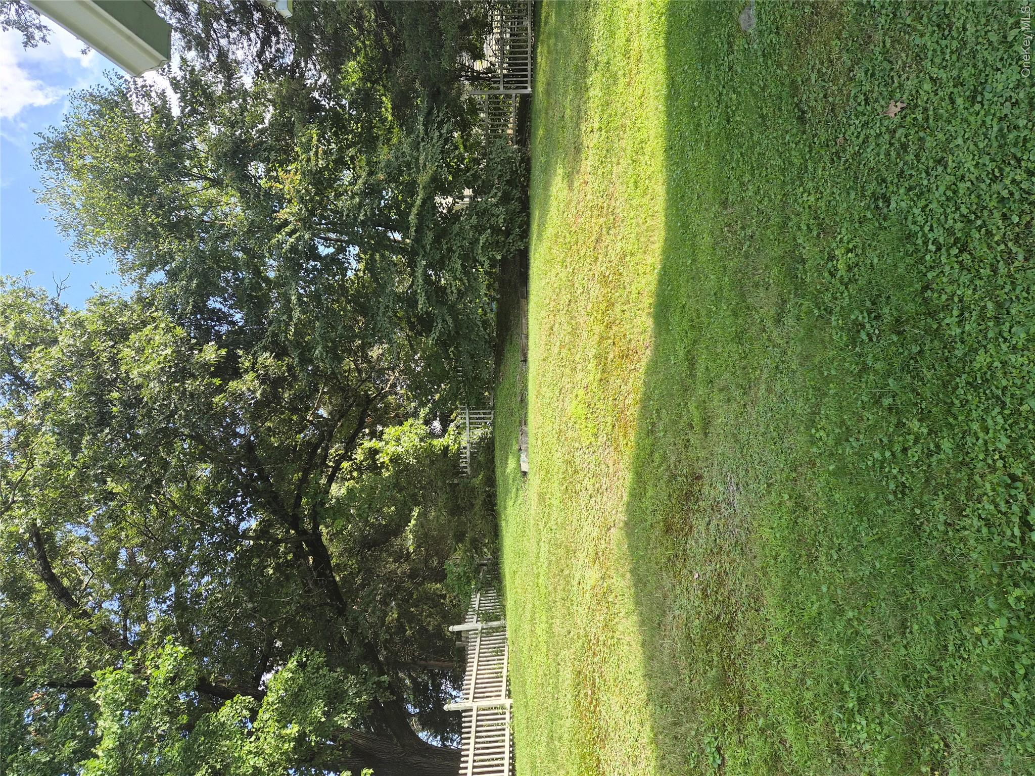 26th image of 10 Birchwood Ter, Hyde Park, NY 12601 | MLS# 1041207