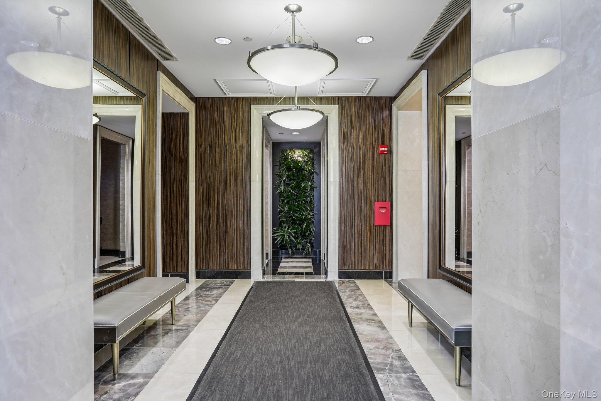 4th image of 10 City Pl, White Plains, NY 10601