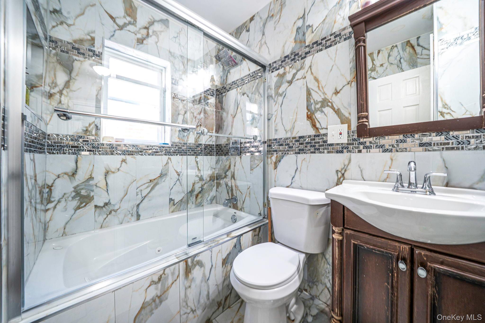 34th image of 2545 98th St, New York, NY 11369 | MLS# 1041277