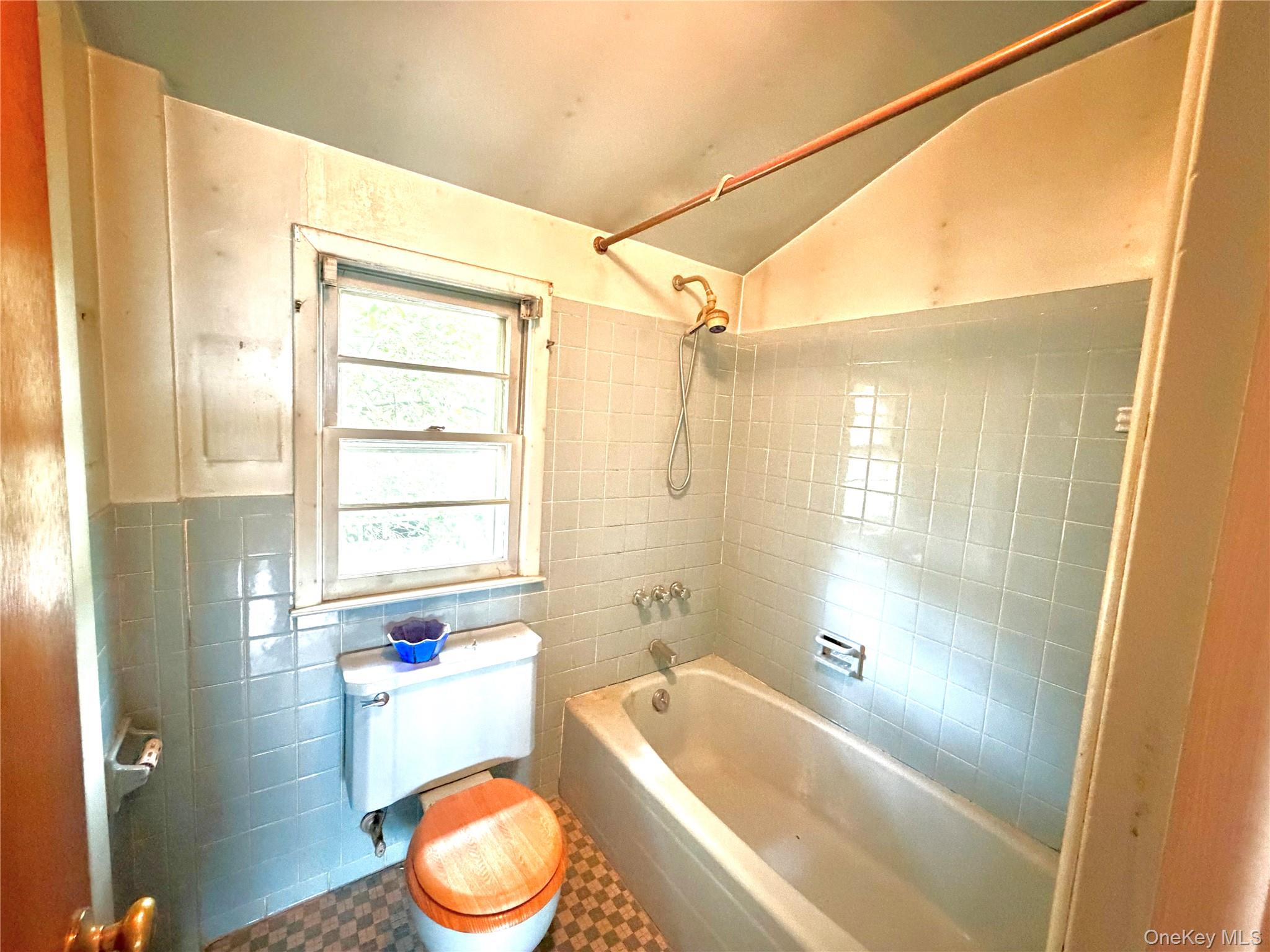 10th image of 131 Overlook St, Mount Vernon, NY 10552 | MLS# 1041294