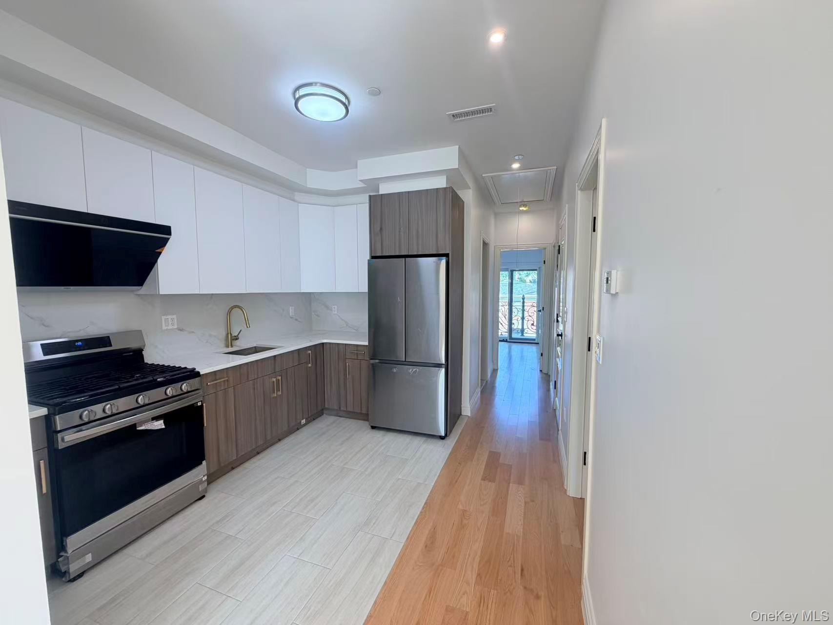 4th image of 71-39 166Th St, New York, NY 11365 | MLS# 1041326
