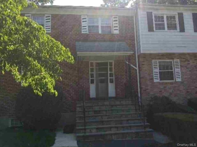 1st image of 513 Woodland Hills Rd, White Plains, NY 10603 | MLS# 1041333