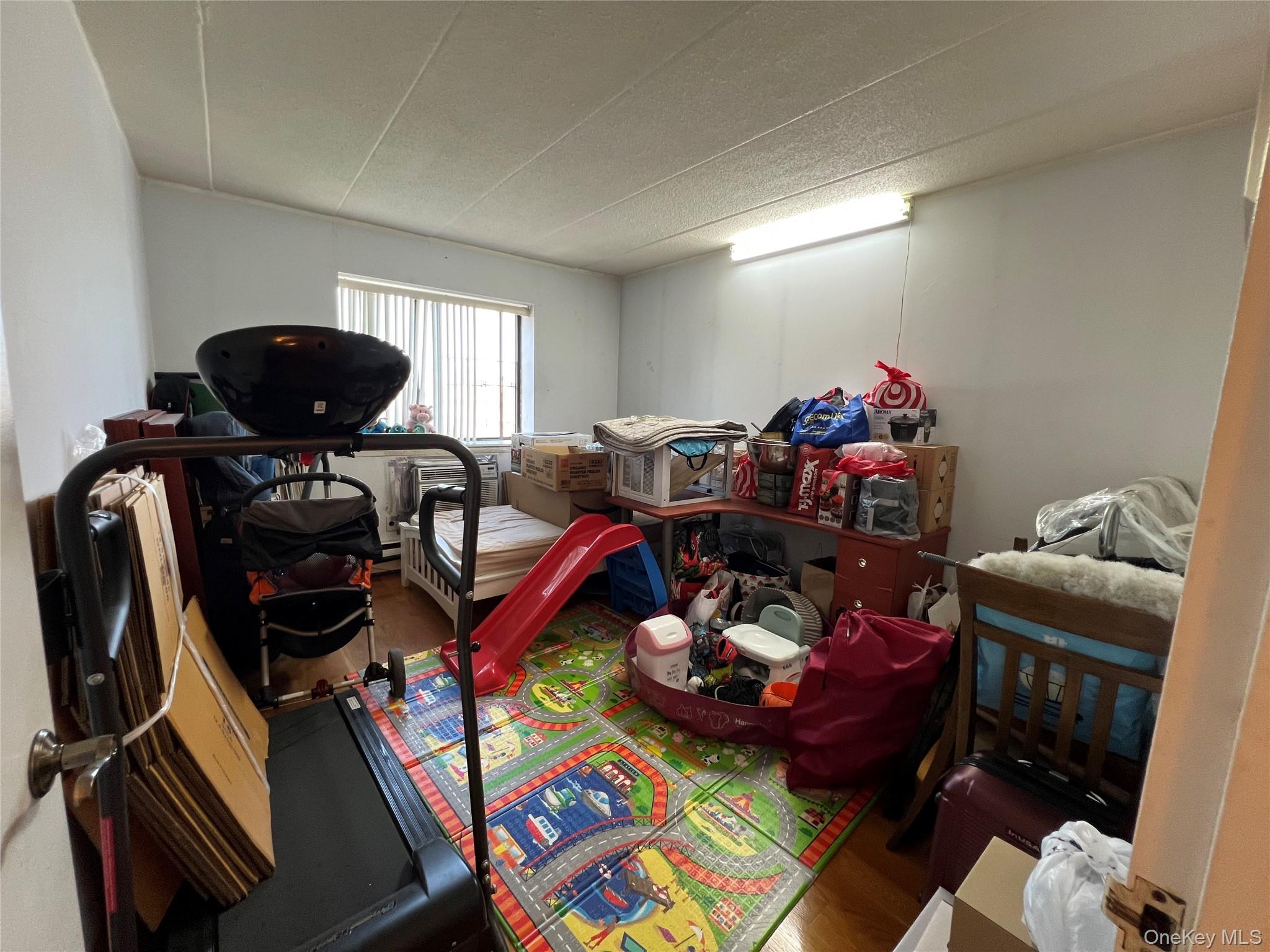 2nd image of 3808 147th St, New York, NY 11354
