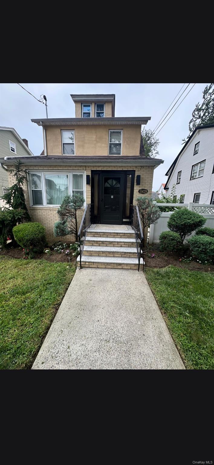 2nd image of 11428 175th St, New York, NY 11434 | MLS# 1041375