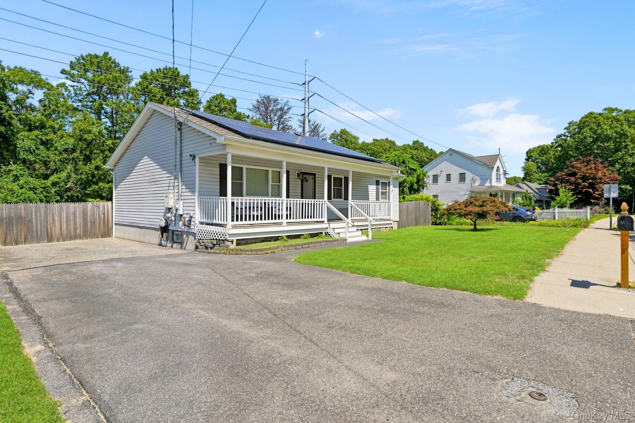 2nd image of 29 Moriches Middle Island Rd, Brookhaven, NY 11967 | MLS# 1041404