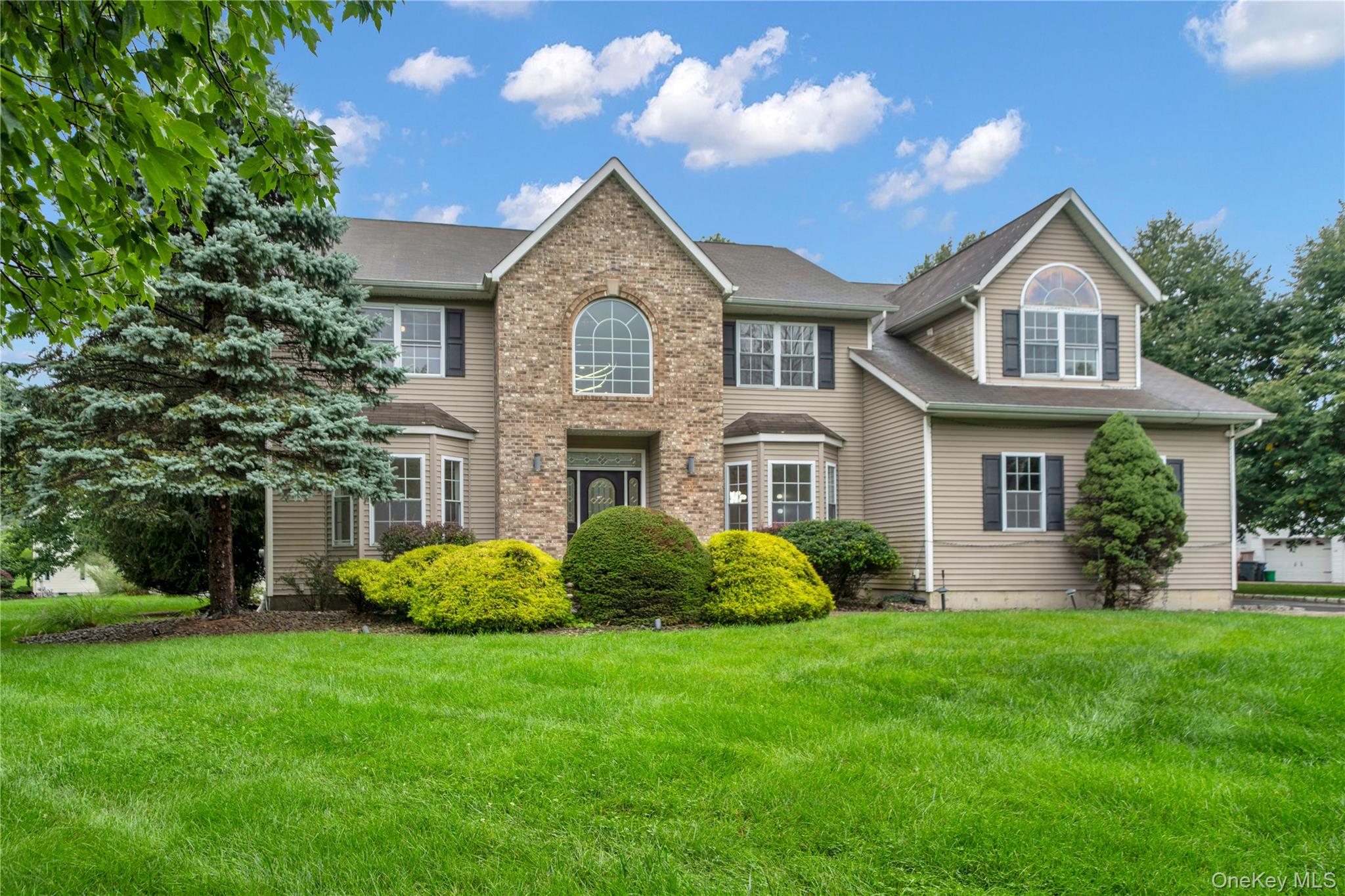 Photo 1 of Single family home for sale at 9 Gooler Ct, Stony Point, NY 10980 | MLS# 1041603 | Listing updated on 2026-09-05