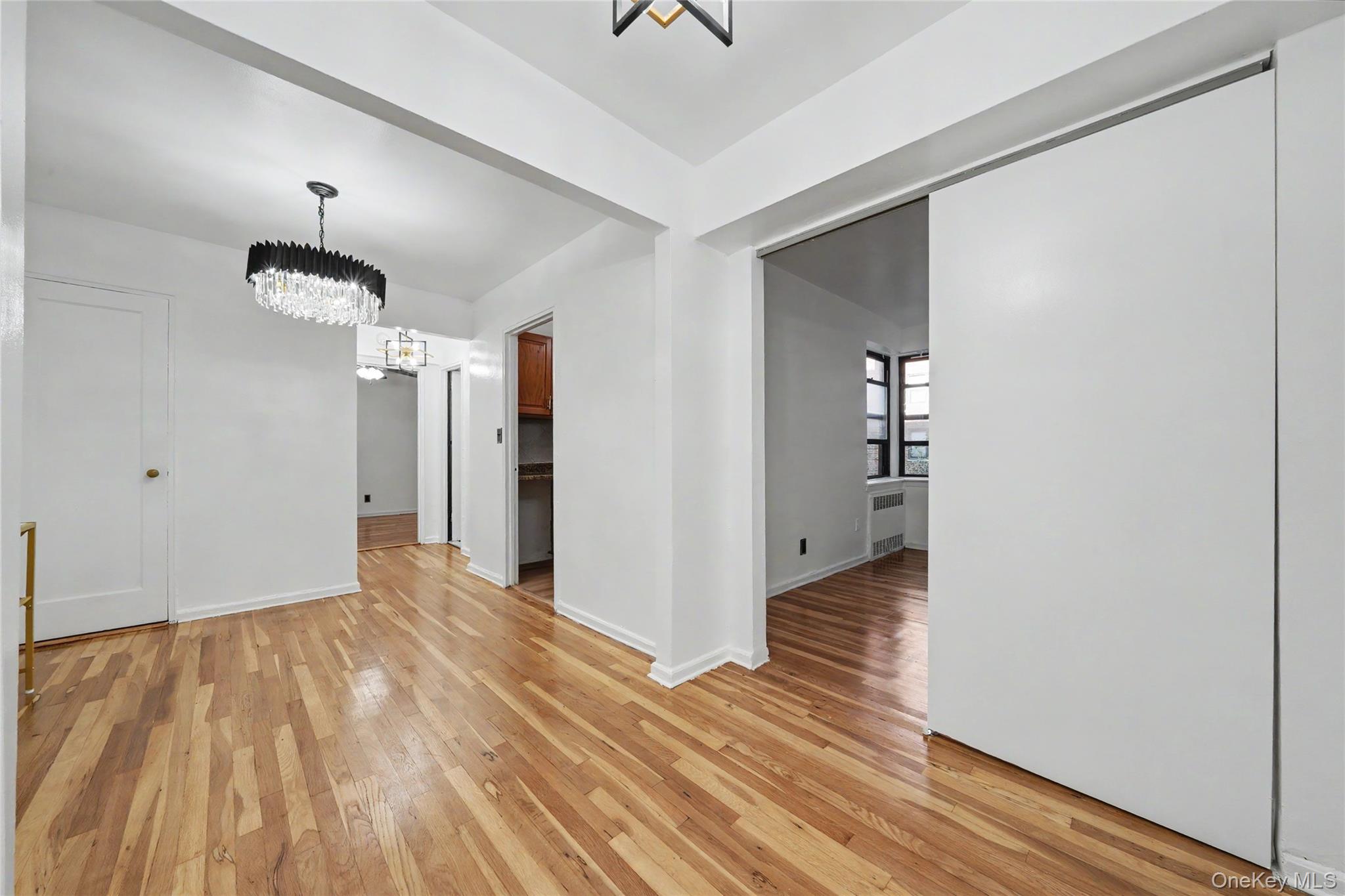 4th image of 465 E Lincoln Ave, Mount Vernon, NY 10550