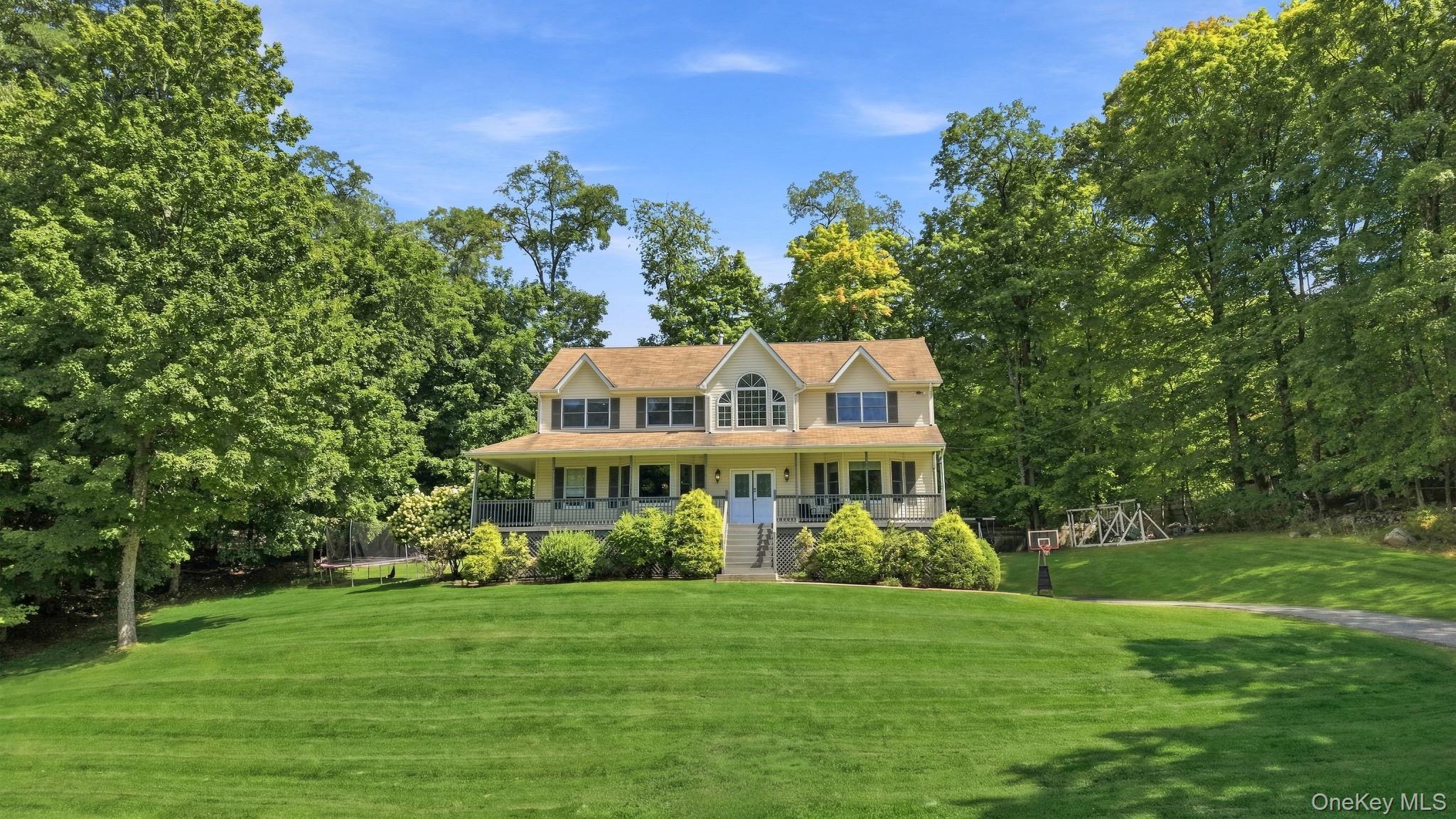 Photo 2 of Single family home for sale at 2 Belmar Ct, Ramapo, NY 10901 | MLS# 1043201 | Listing updated on 2026-09-02