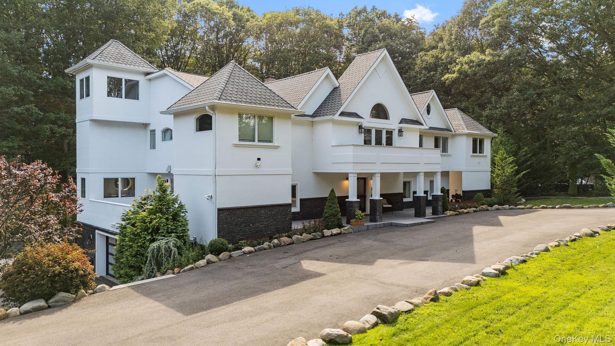 Photo 2 of Mansion for sale at 12 Seaside Dr, Brookhaven, NY 11777 | MLS# 1043759 | Listing updated on 2026-09-05
