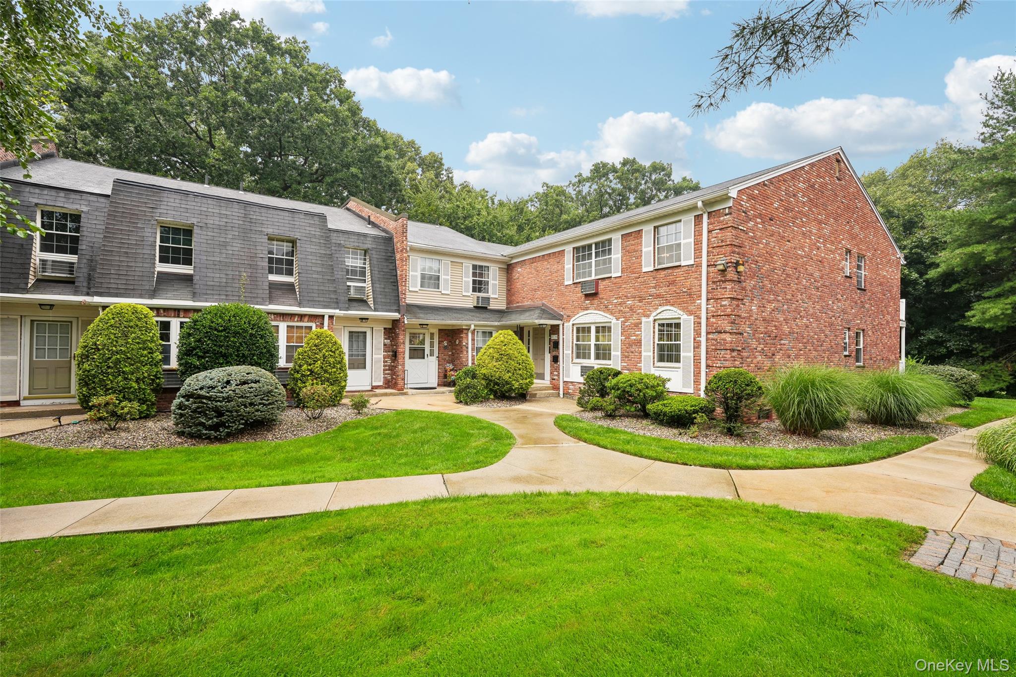 Photo 1 of Condo for sale at 192 Doxbury Ln, Ramapo, NY 10901 | MLS# 1044261 | Listing updated on 2026-09-04