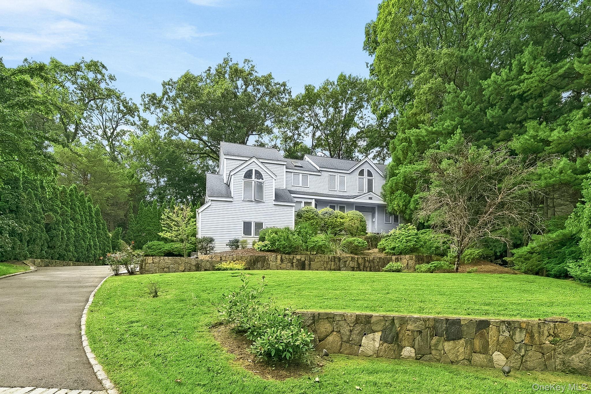 Photo 1 of Single family home for sale at 35 Highridge Rd, Greenburgh, NY 10530 | MLS# 1044854 | Listing updated on 2026-09-04