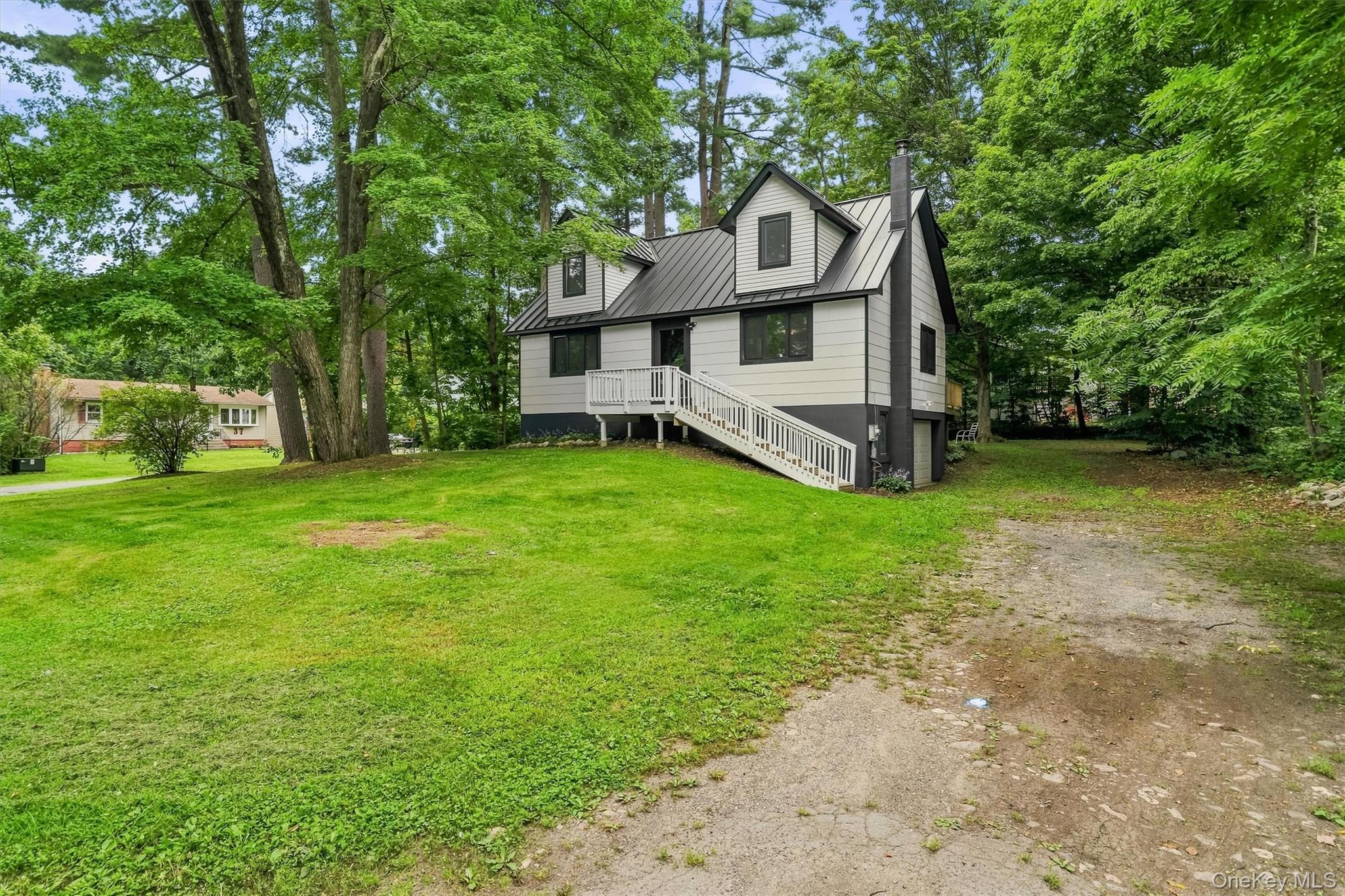 Photo 3 of Single family home for sale at 44 David Ln, Mamakating, NY 12790 | MLS# 1044863 | Listing updated on 2026-09-05