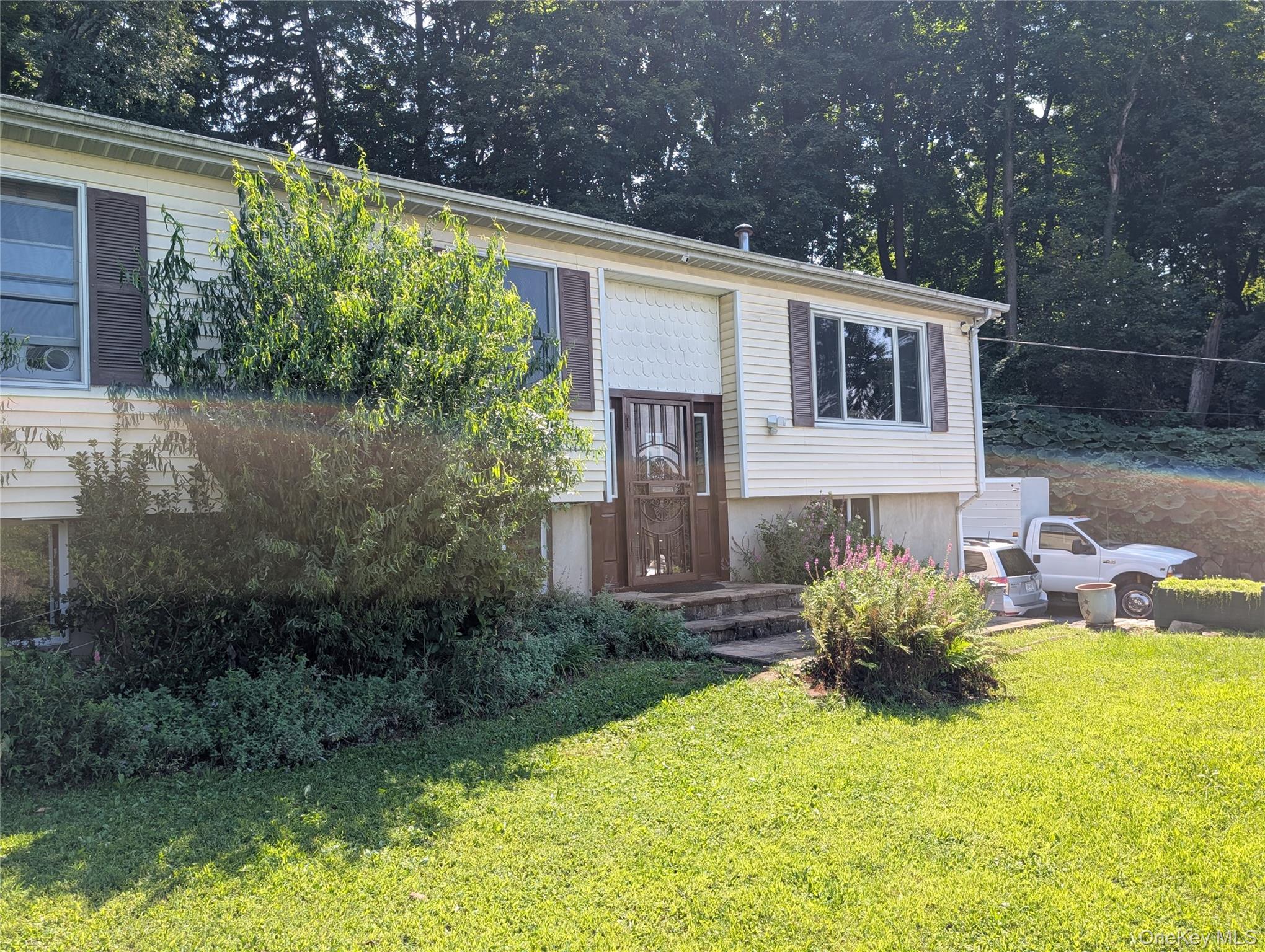 Photo 1 of Single family home for sale at 92 Linden Ave, Ossining, NY 10562 | MLS# 1044920 | Listing updated on 2026-09-06